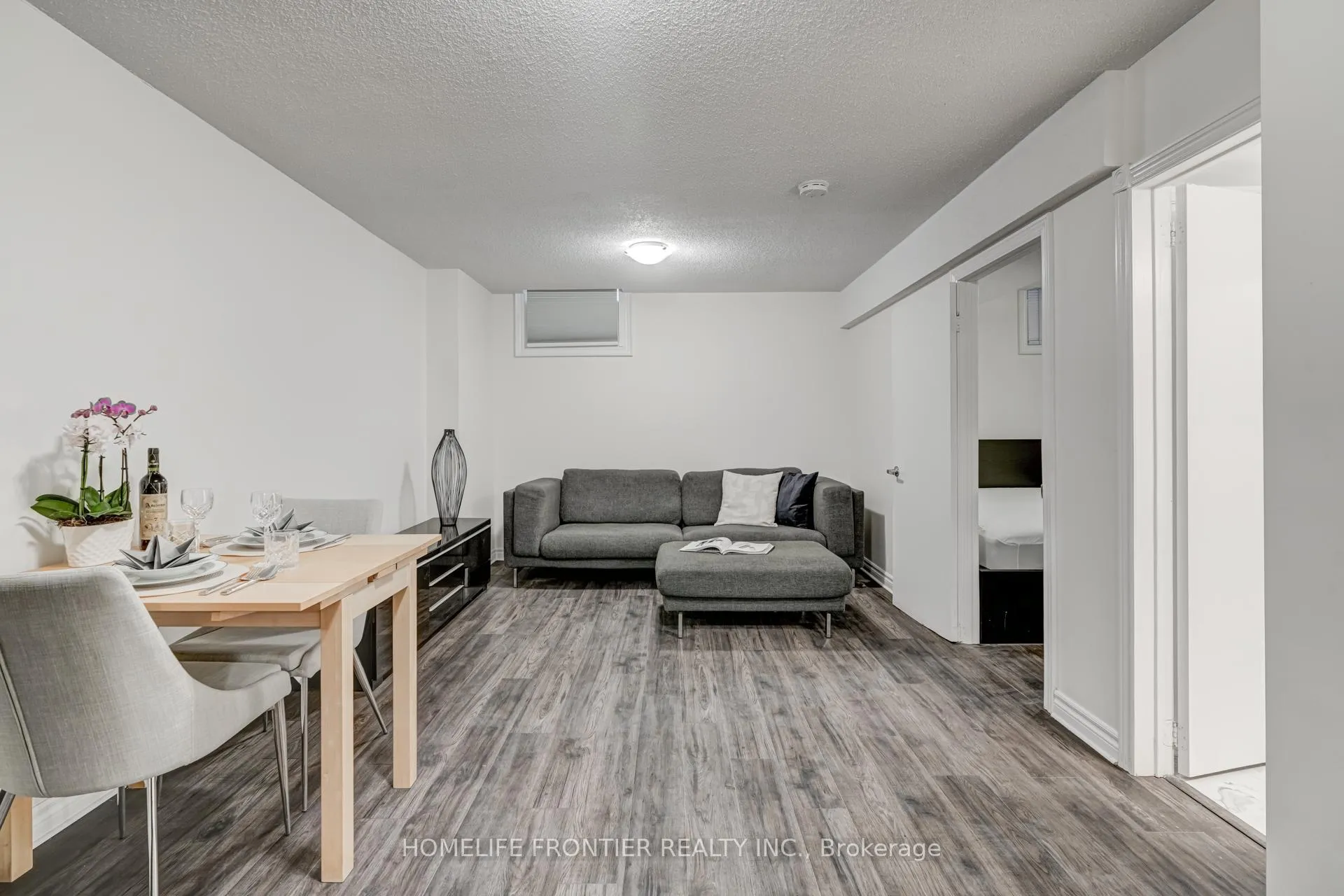 Photo 3 of Unit Bsmt, 29 Madsen Crescent, Markham, Unionville — HOMEH