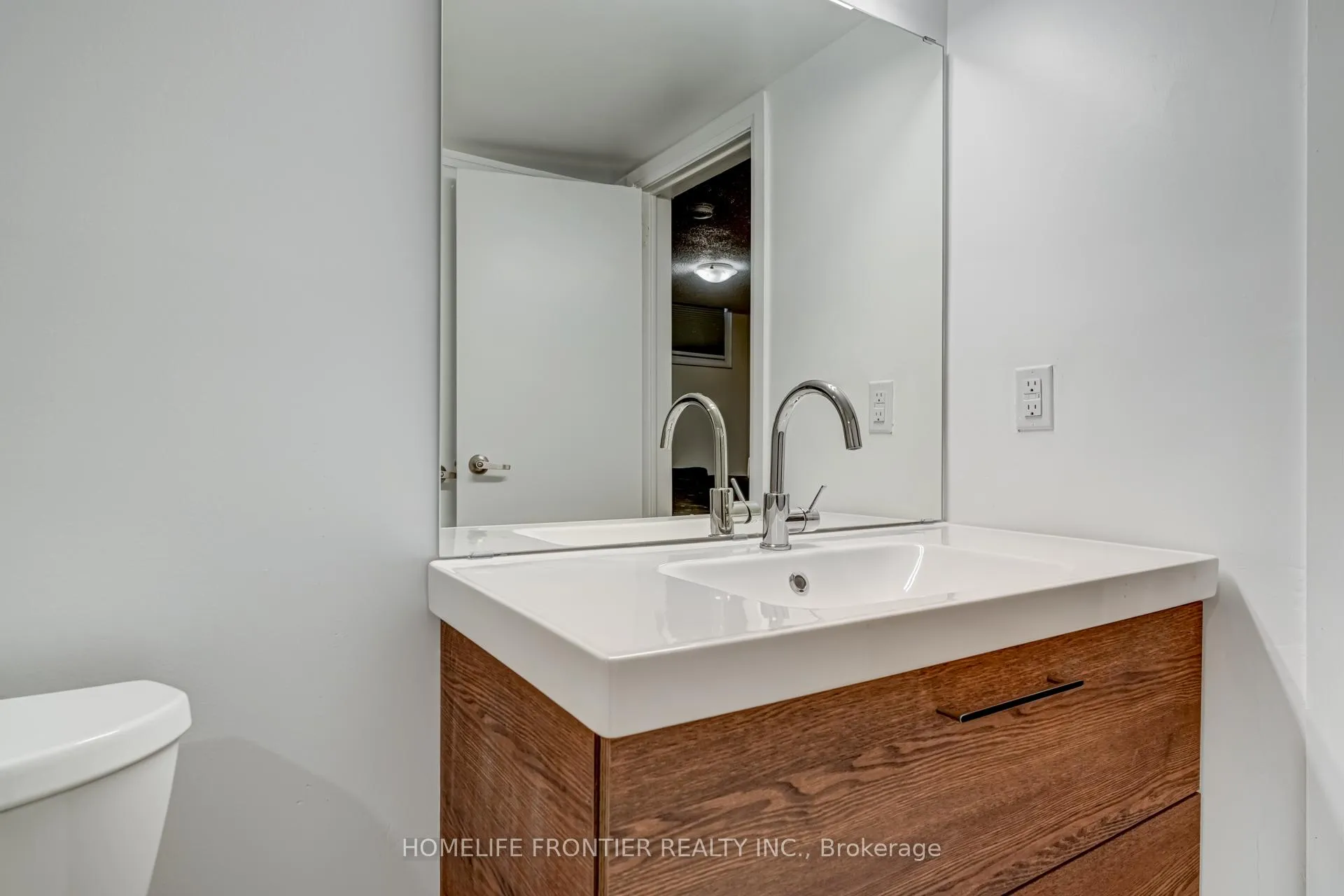 Photo 23 of Unit Bsmt, 29 Madsen Crescent, Markham, Unionville — HOMEH