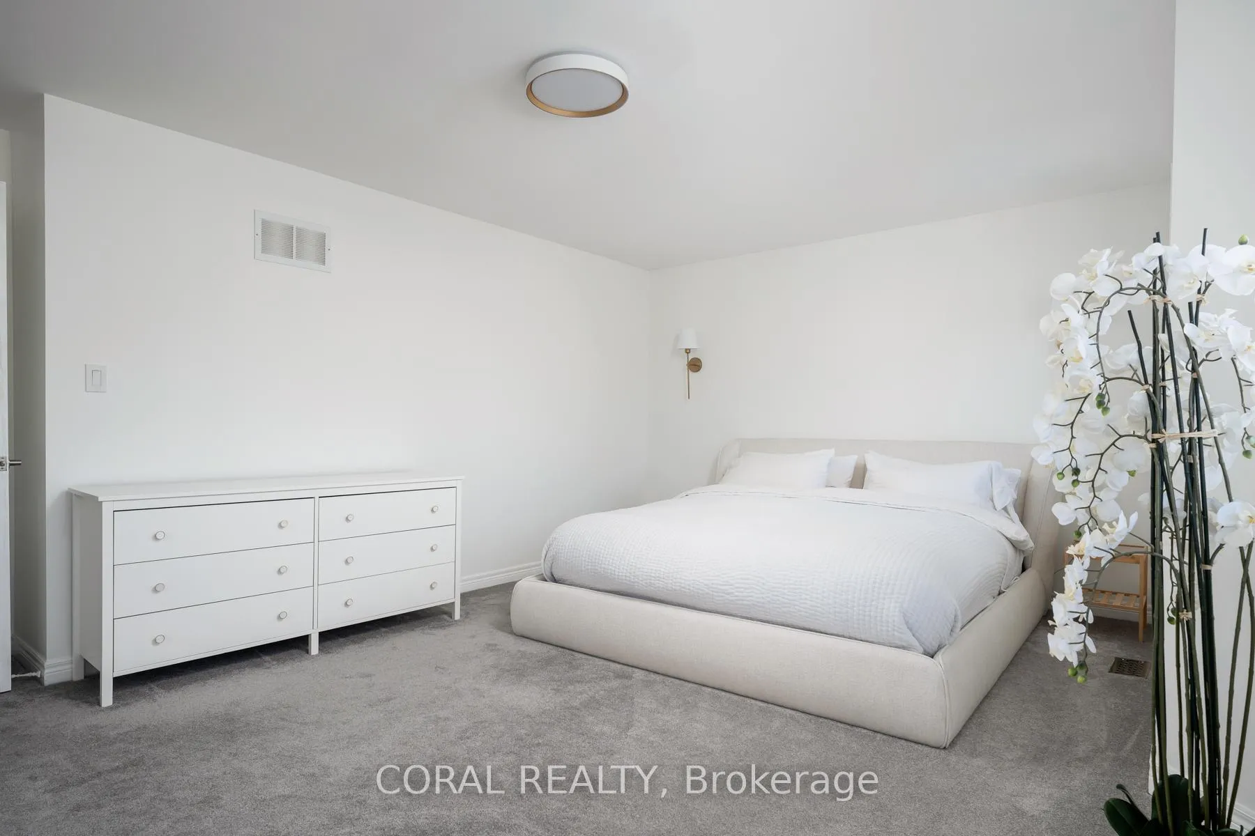 Photo 29 of 947 Wingarden Crescent, Pickering, Dunbarton — HOMEH