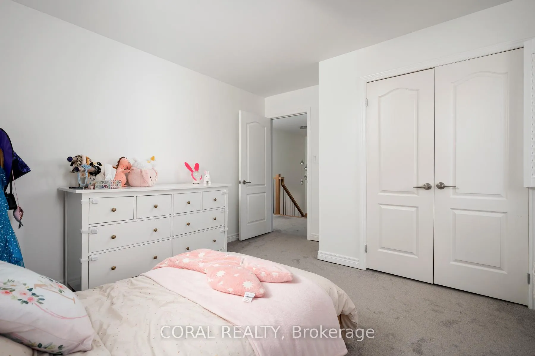 Photo 39 of 947 Wingarden Crescent, Pickering, Dunbarton — HOMEH
