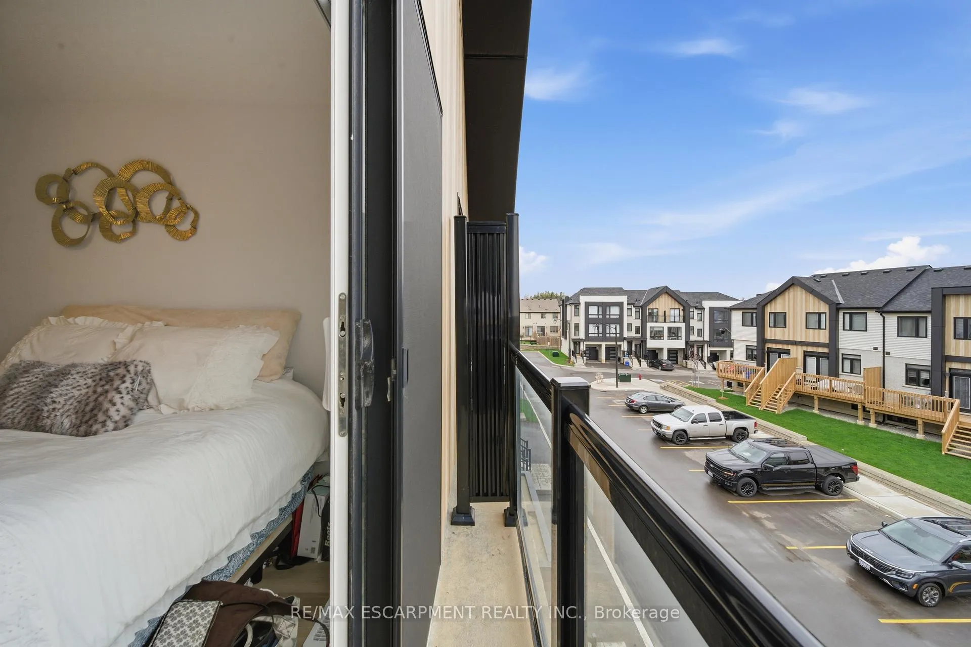 Photo 13 of 55 Tom Brown Drive, Brant, Paris — HOMEH