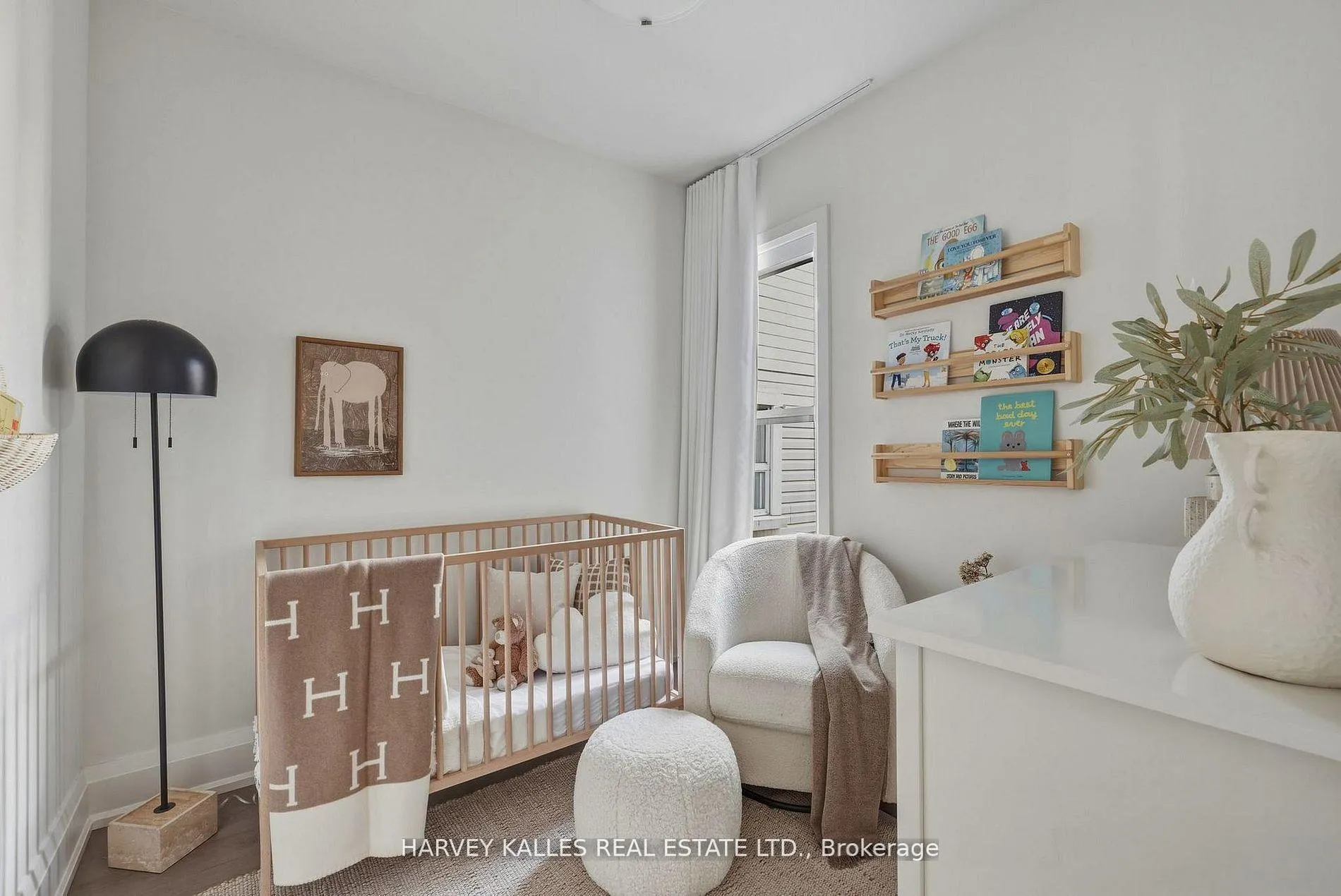 Photo 14 of 164 Albany Avenue, Toronto, The Annex — HOMEH