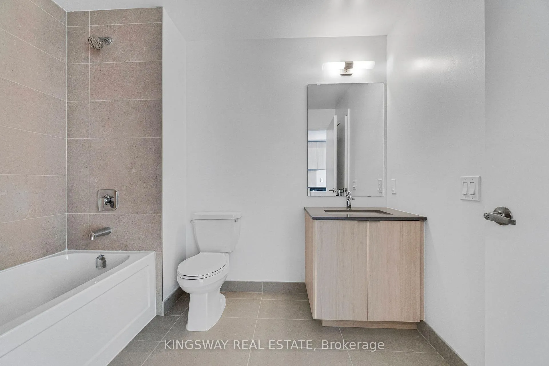 Photo 20 of Unit 207, 2088 James Street, Burlington, Brant — HOMEH