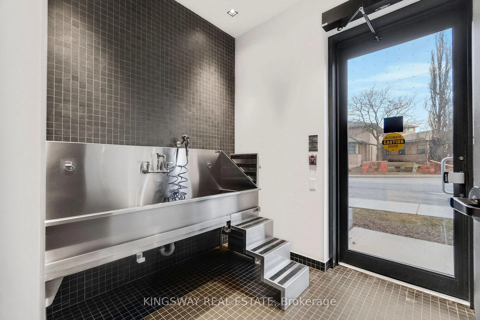 Photo 29 of Unit 207, 2088 James Street, Burlington, Brant — HOMEH