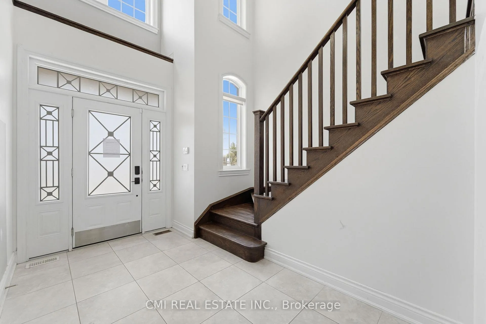 Photo 7 of 12 Mitten Court, Hamilton, Eleanor — HOMEH