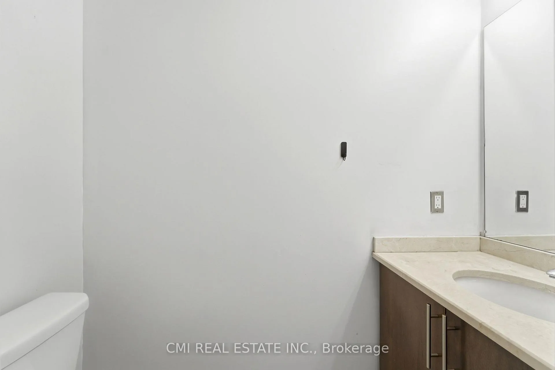 Photo 25 of 12 Mitten Court, Hamilton, Eleanor — HOMEH