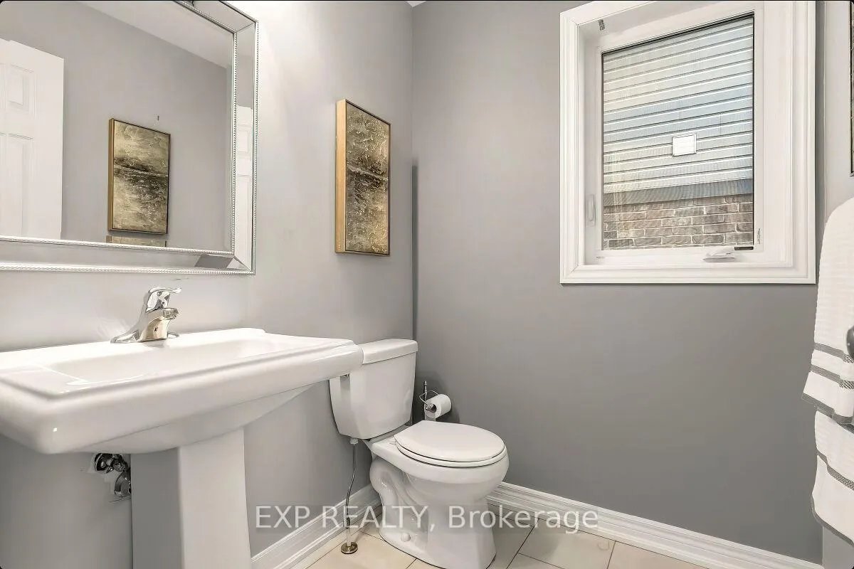 Photo 17 of 222 Blair Creek Drive, Kitchener — HOMEH
