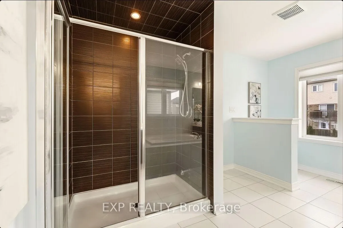 Photo 24 of 222 Blair Creek Drive, Kitchener — HOMEH