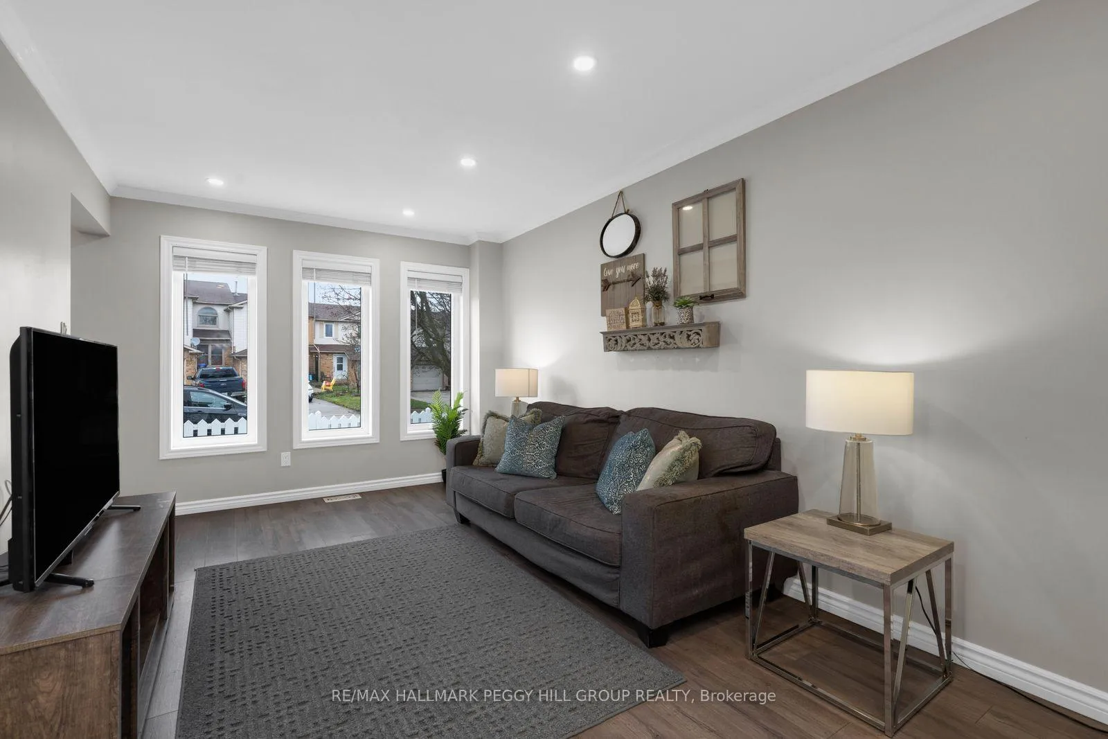 Photo 2 of 1237 Hill Street, Innisfil, Alcona — HOMEH