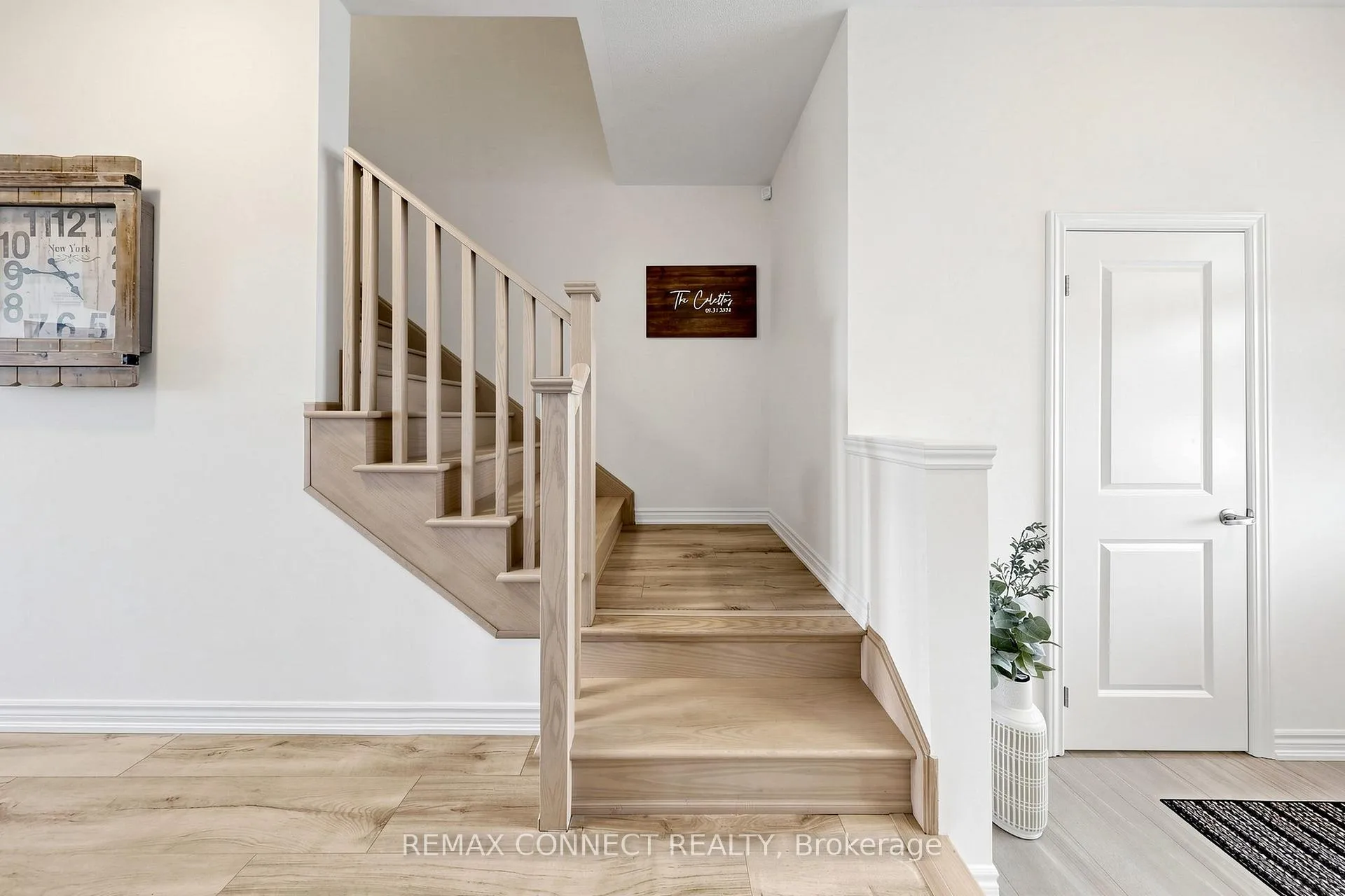 Photo 25 of 2293 Grainger Loop, Innisfil, Alcona — HOMEH