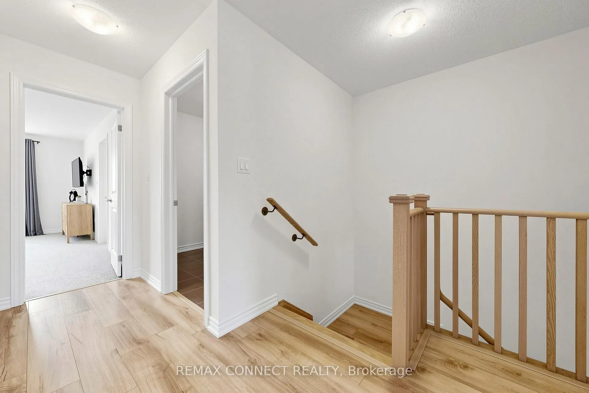 Photo 28 of 2293 Grainger Loop, Innisfil, Alcona — HOMEH