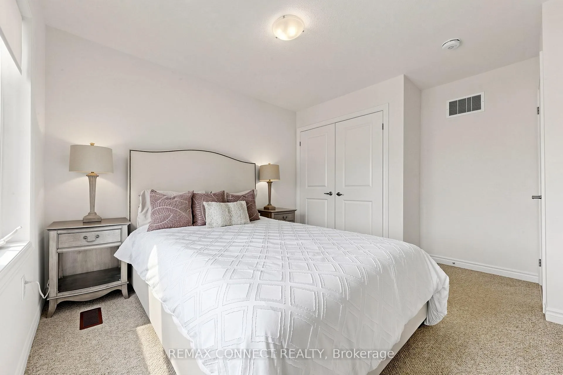 Photo 39 of 2293 Grainger Loop, Innisfil, Alcona — HOMEH