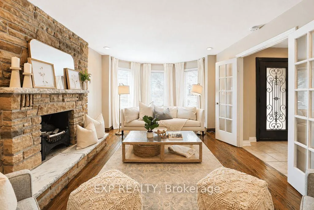 Photo 6 of 1965 Spruce Hill Road, Pickering, Dunbarton — HOMEH
