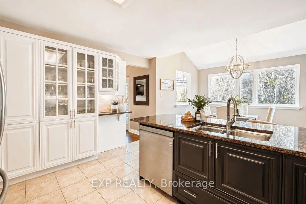 Photo 12 of 1965 Spruce Hill Road, Pickering, Dunbarton — HOMEH