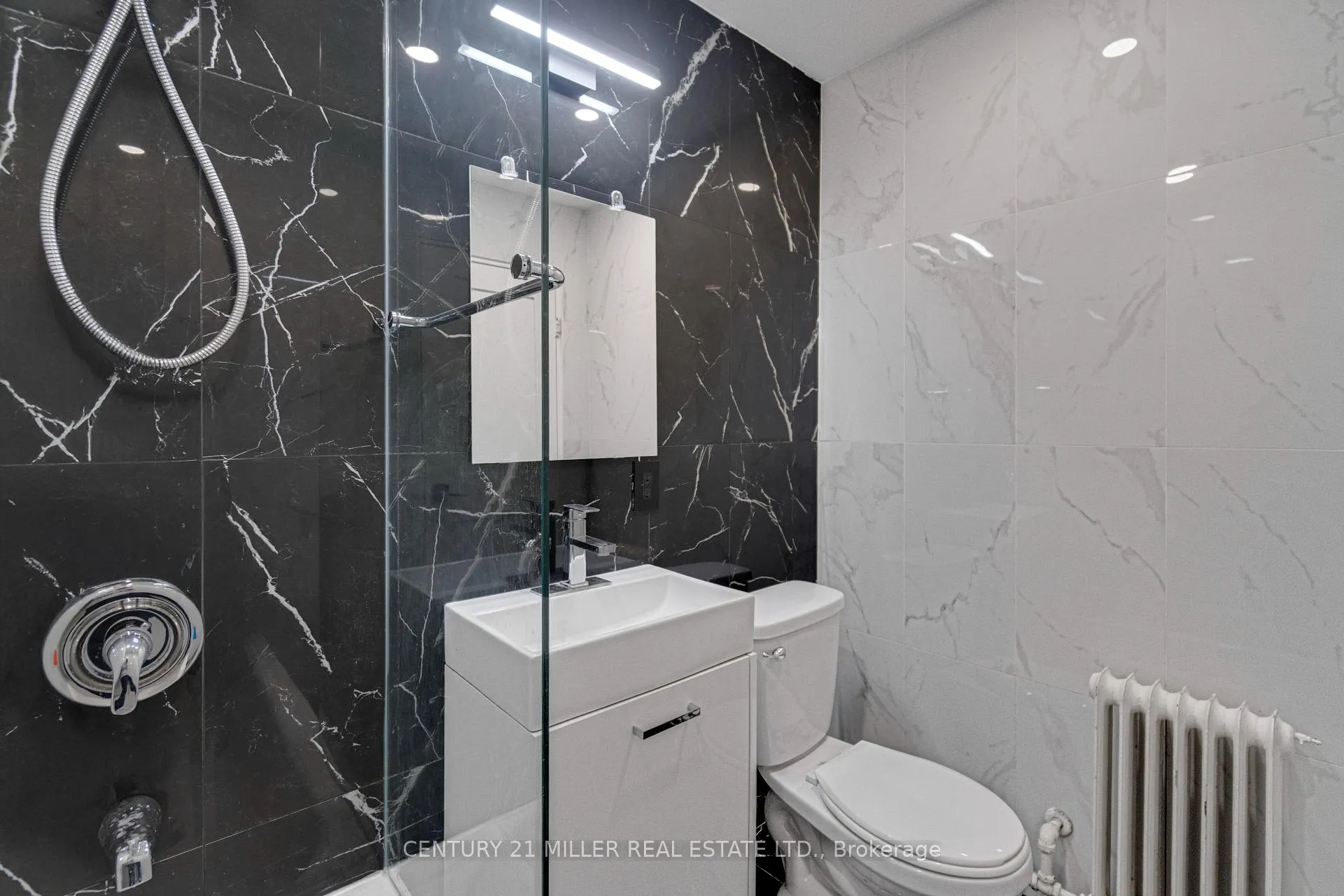 Photo 17 of Unit 2, 6 Saranac Boulevard, Toronto, Englemount-Lawrence — HOMEH