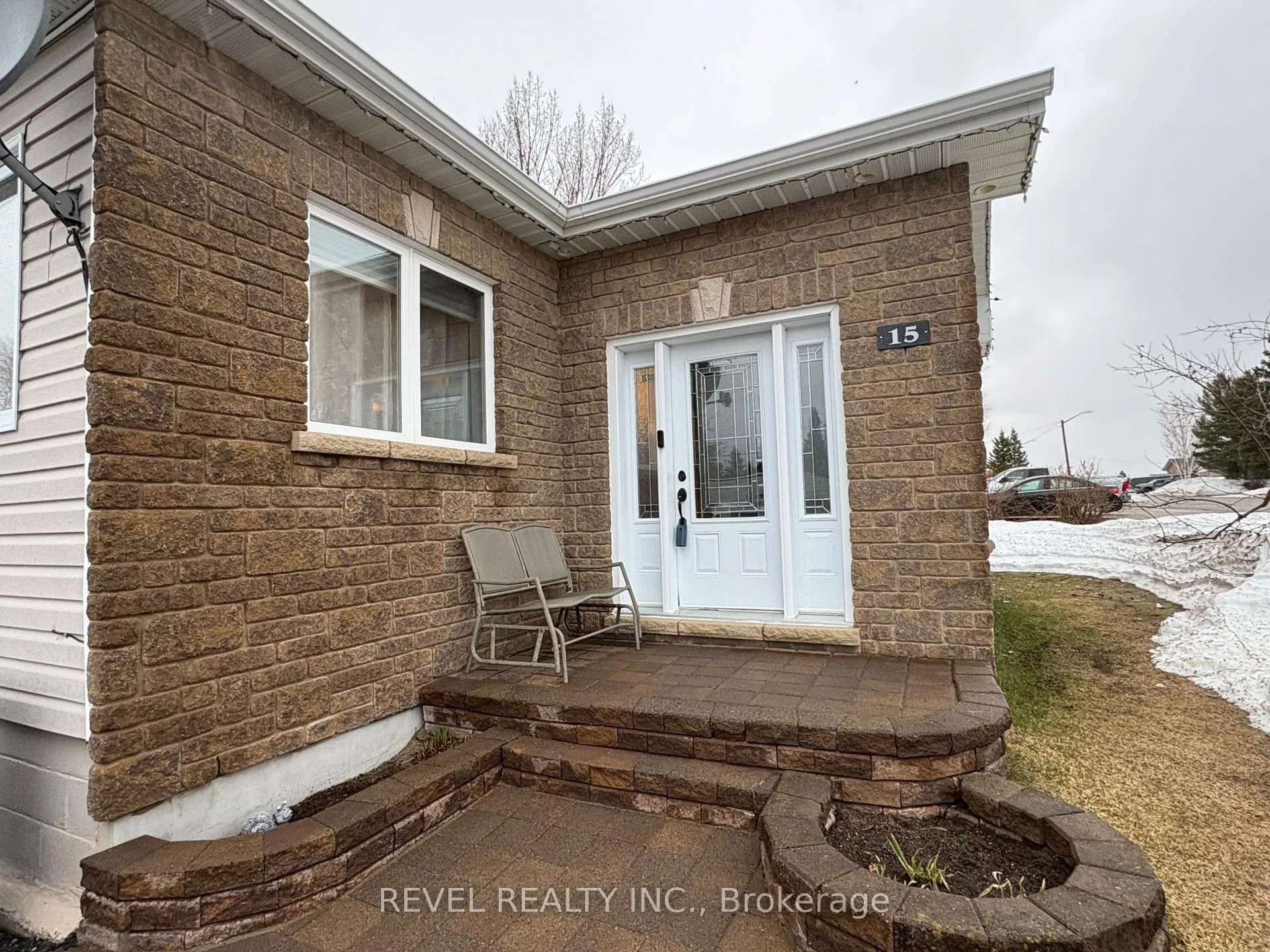 Photo 2 of 15 Algonquin Road, Cochrane — HOMEH