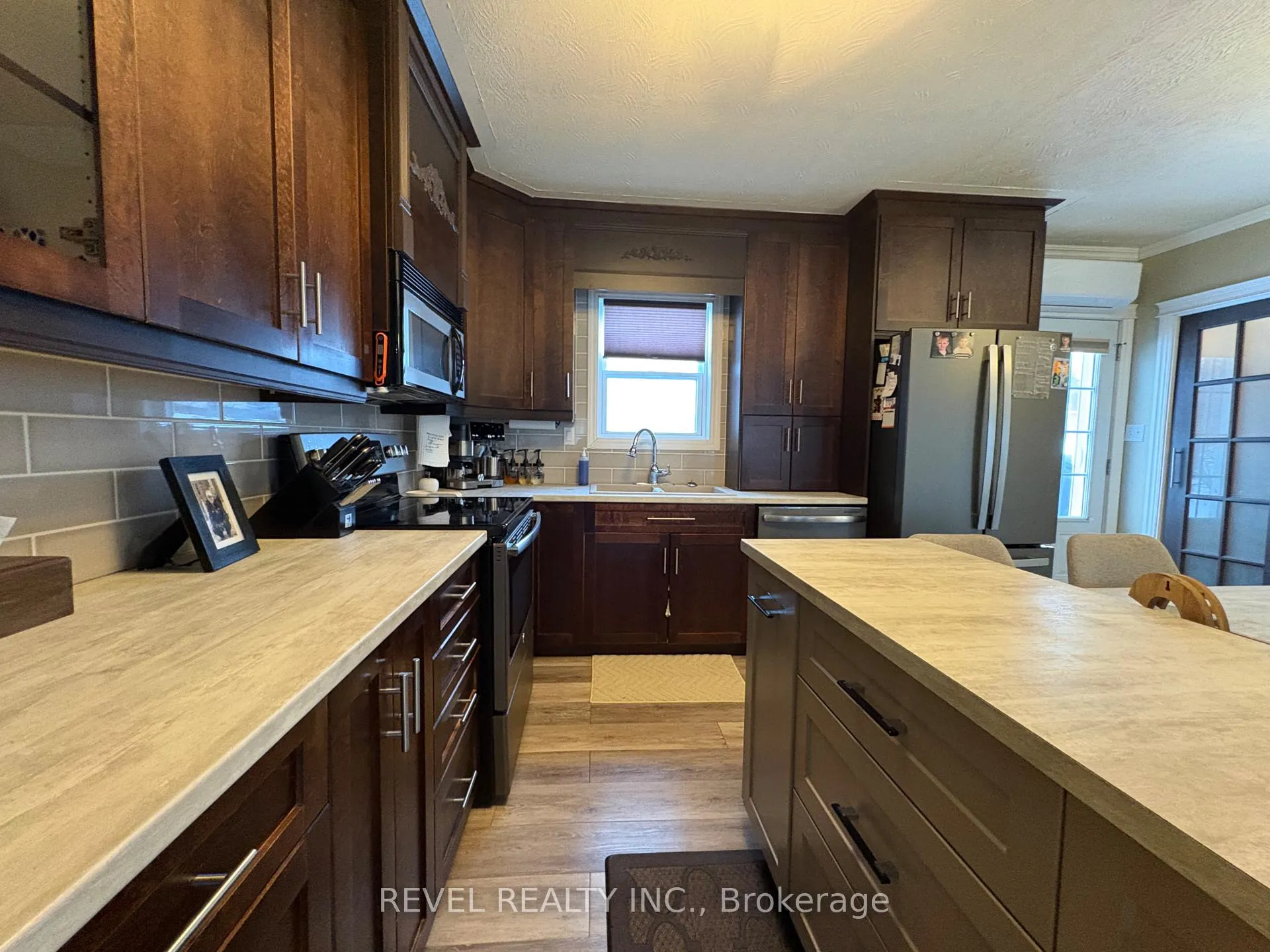 Photo 15 of 15 Algonquin Road, Cochrane — HOMEH