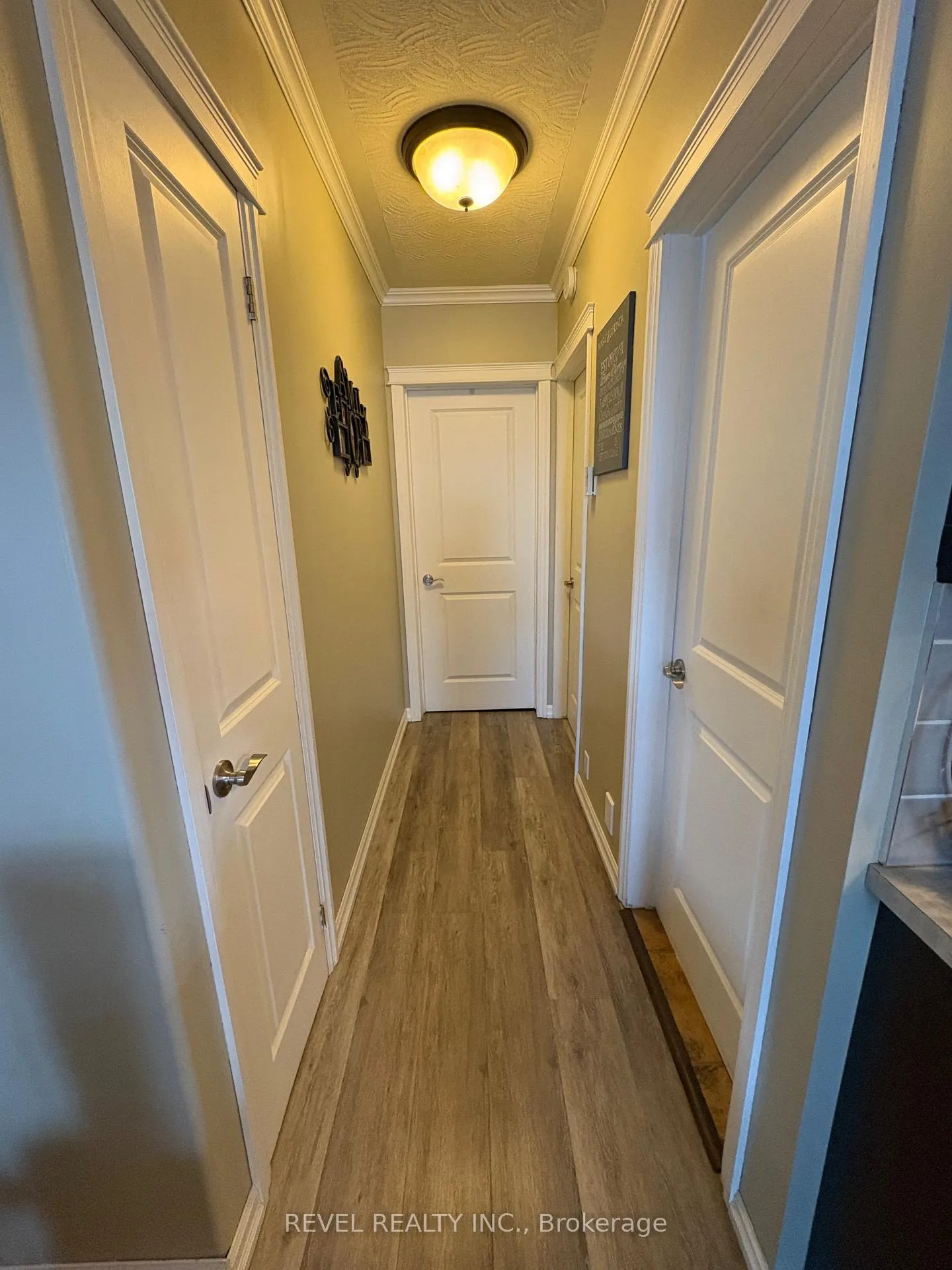 Photo 22 of 15 Algonquin Road, Cochrane — HOMEH