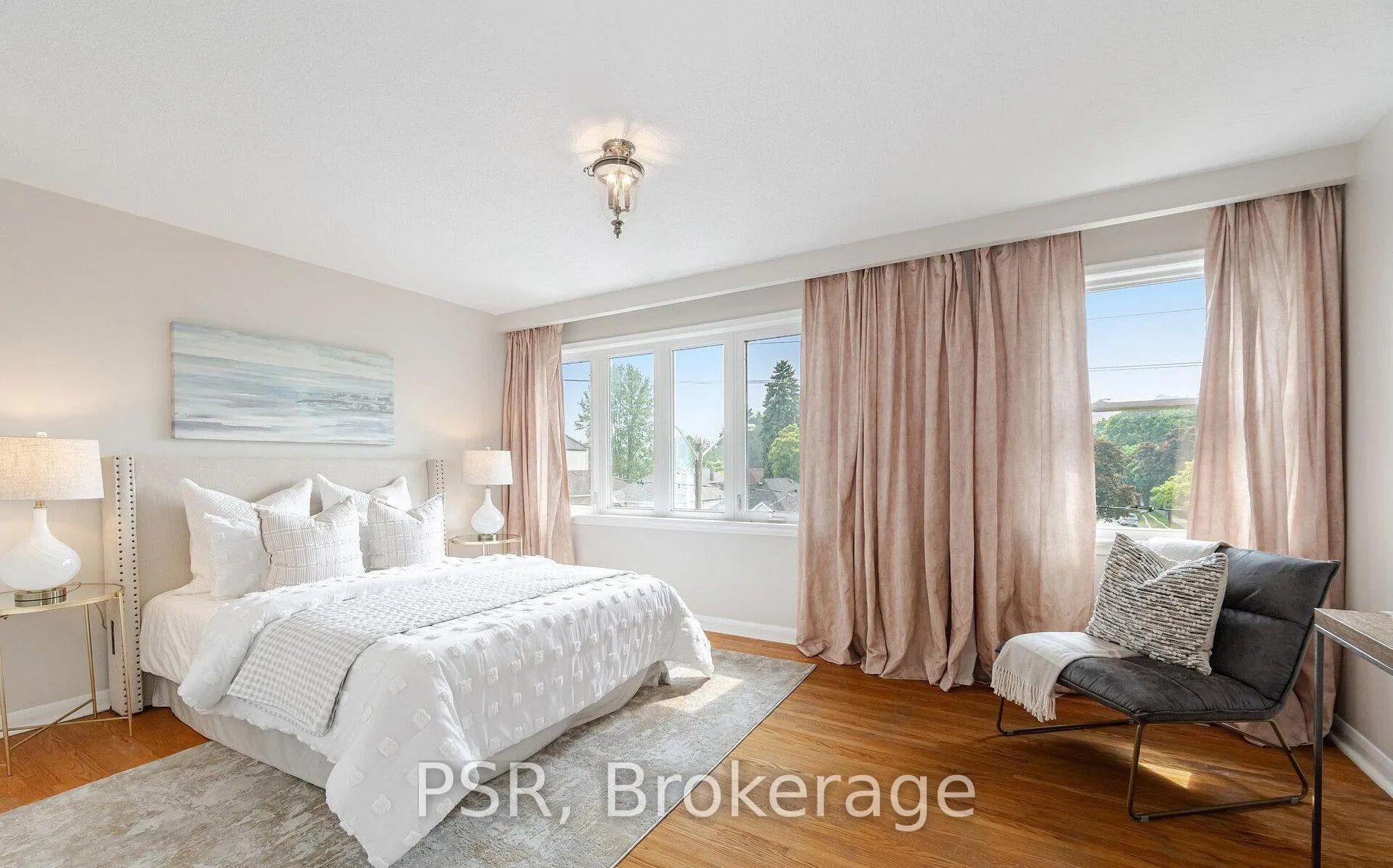 Photo 12 of 57 Stephen Drive, Etobicoke, Stonegate-Queensway — HOMEH