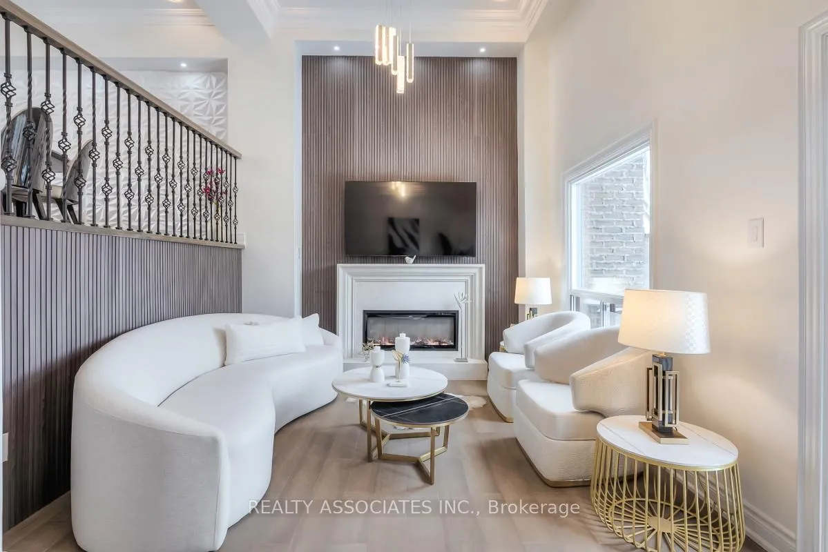 Photo 7 of Unit 16, 1975 Memory Lane, Pickering, Liverpool — HOMEH