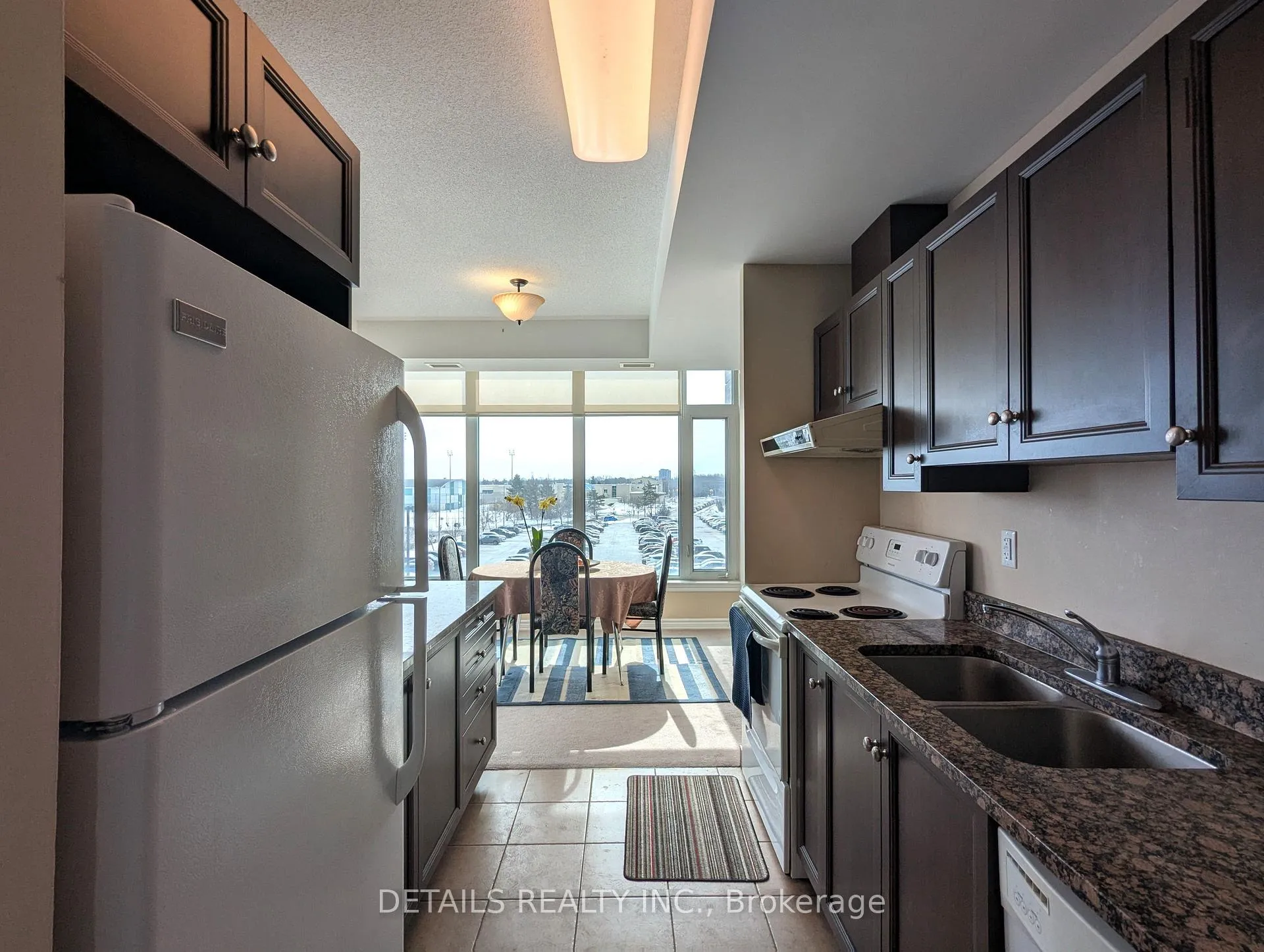 Photo 5 of Unit 402, 100 Roger Guindon Avenue, Ottawa, Riverview Park — HOMEH