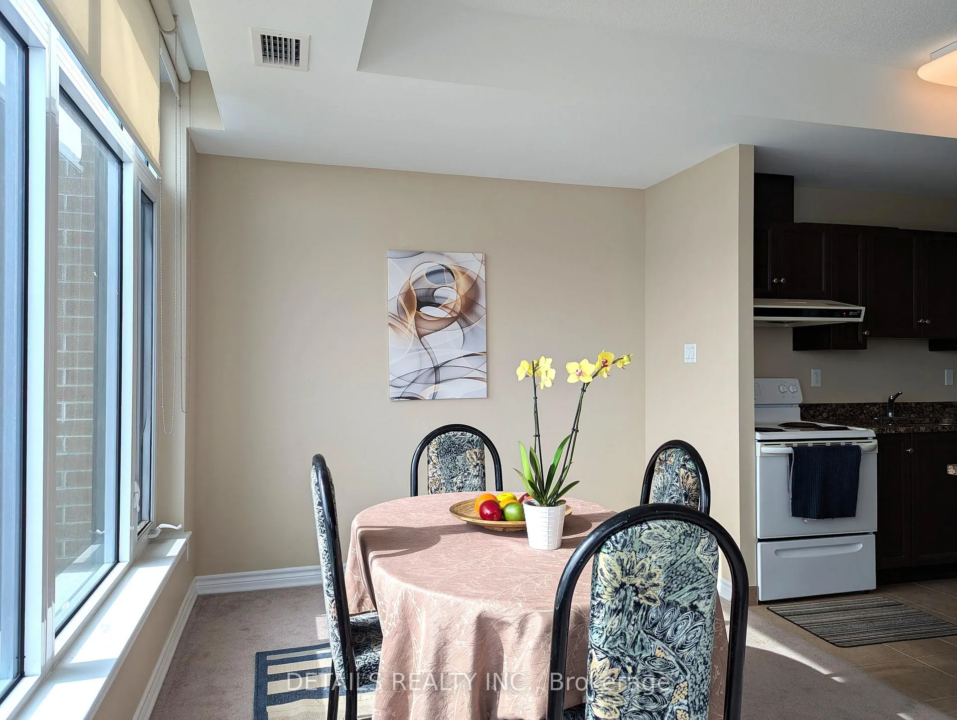 Photo 10 of Unit 402, 100 Roger Guindon Avenue, Ottawa, Riverview Park — HOMEH