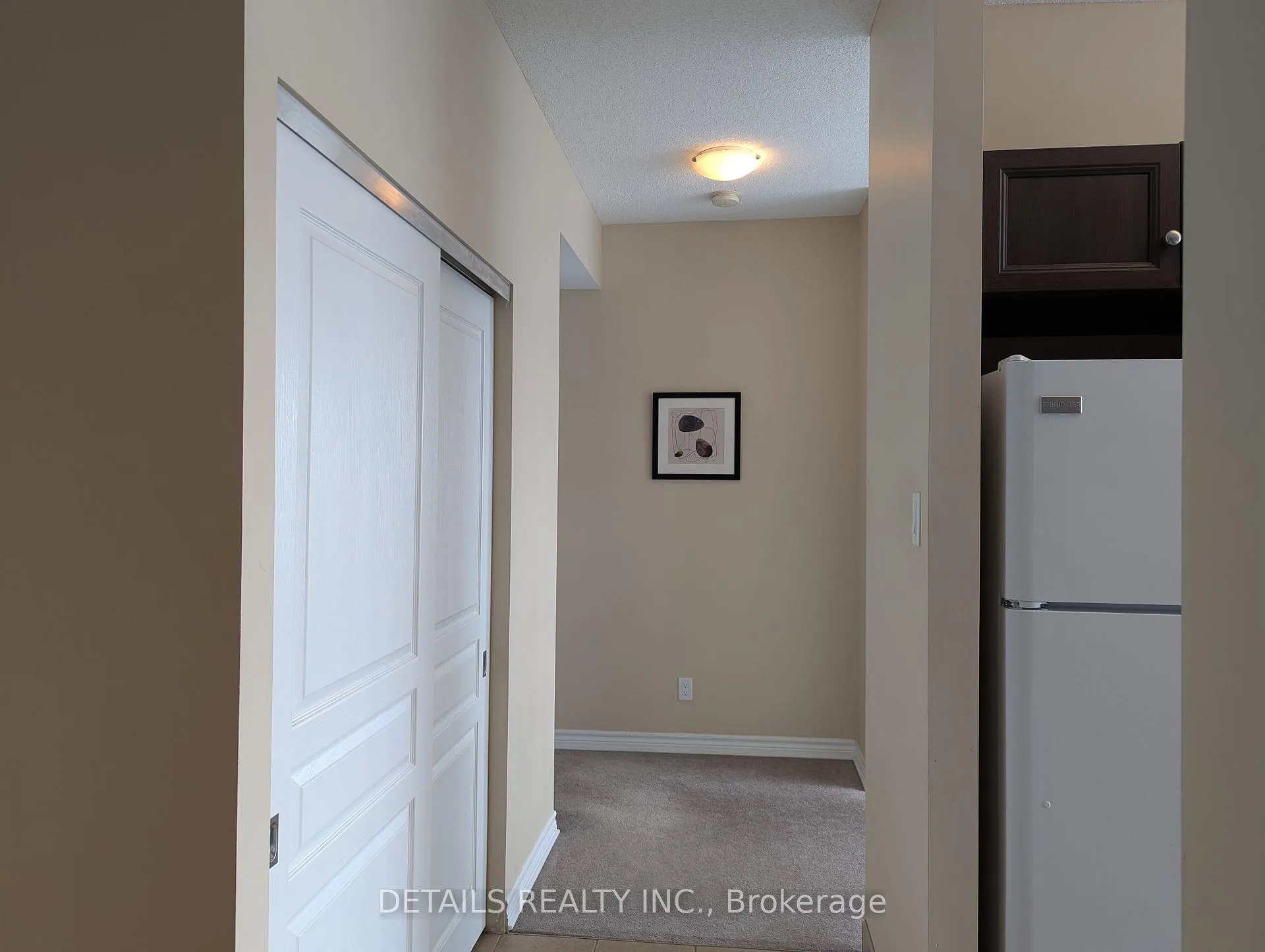 Photo 19 of Unit 402, 100 Roger Guindon Avenue, Ottawa, Riverview Park — HOMEH