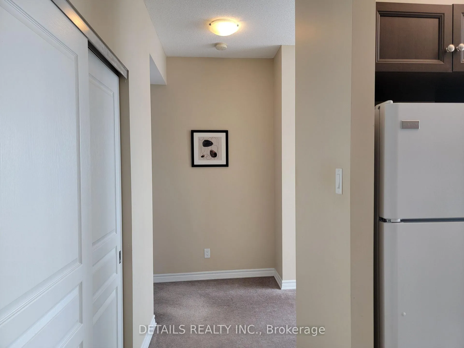 Photo 20 of Unit 402, 100 Roger Guindon Avenue, Ottawa, Riverview Park — HOMEH