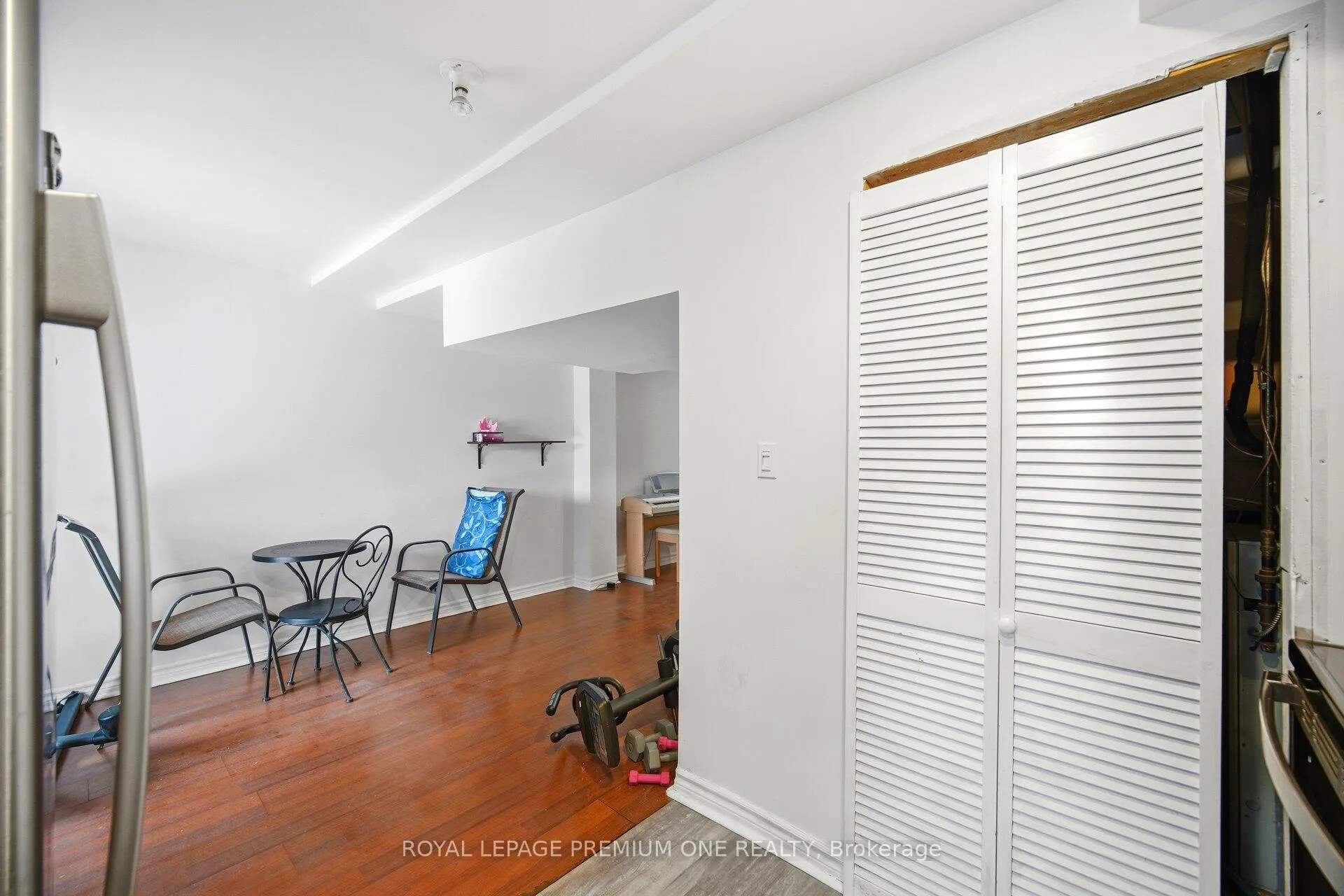 Photo 37 of Unit 31, 19 Foxchase Avenue, Vaughan, East Woodbridge — HOMEH