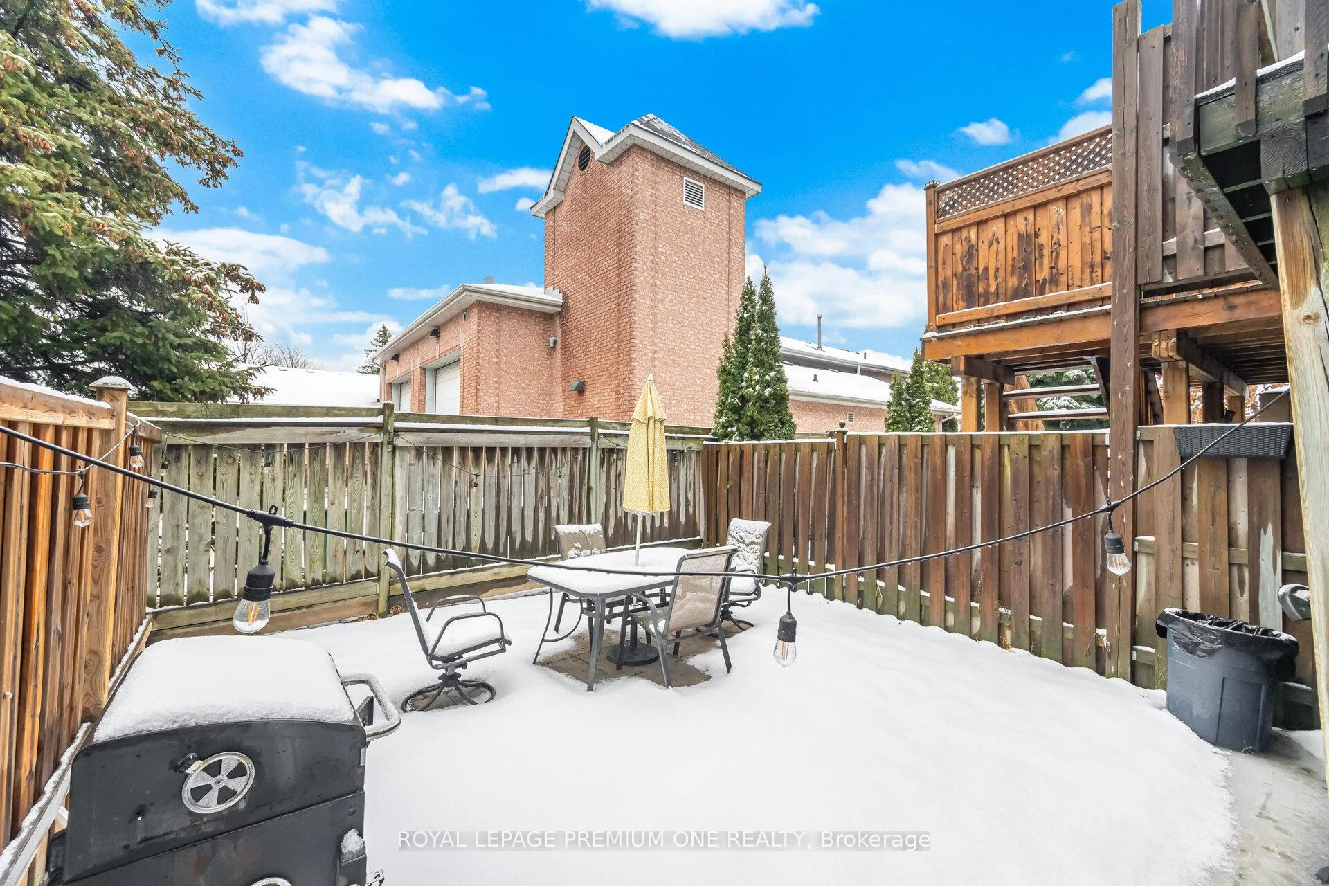 Photo 40 of Unit 31, 19 Foxchase Avenue, Vaughan, East Woodbridge — HOMEH