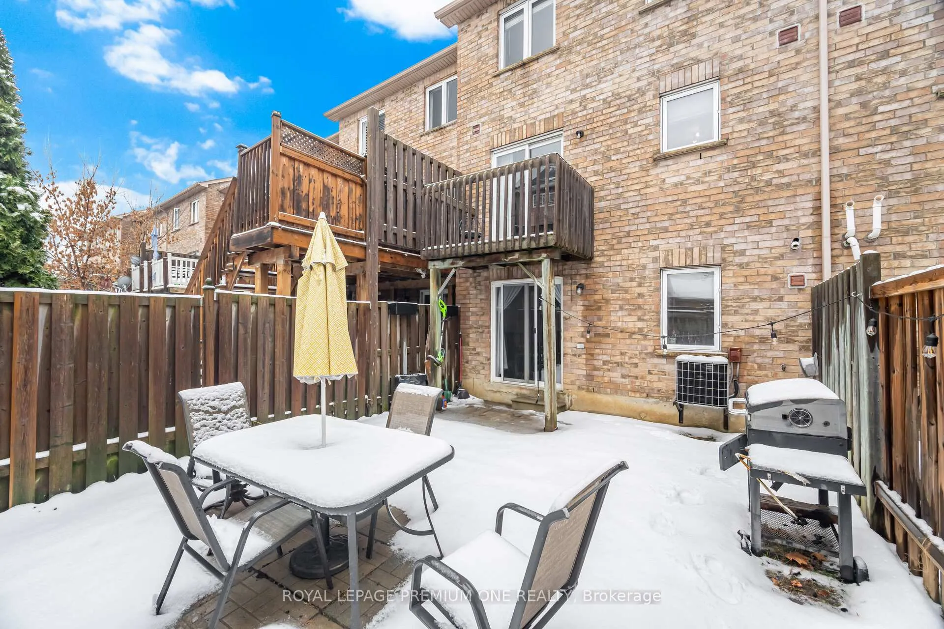 Photo 42 of Unit 31, 19 Foxchase Avenue, Vaughan, East Woodbridge — HOMEH