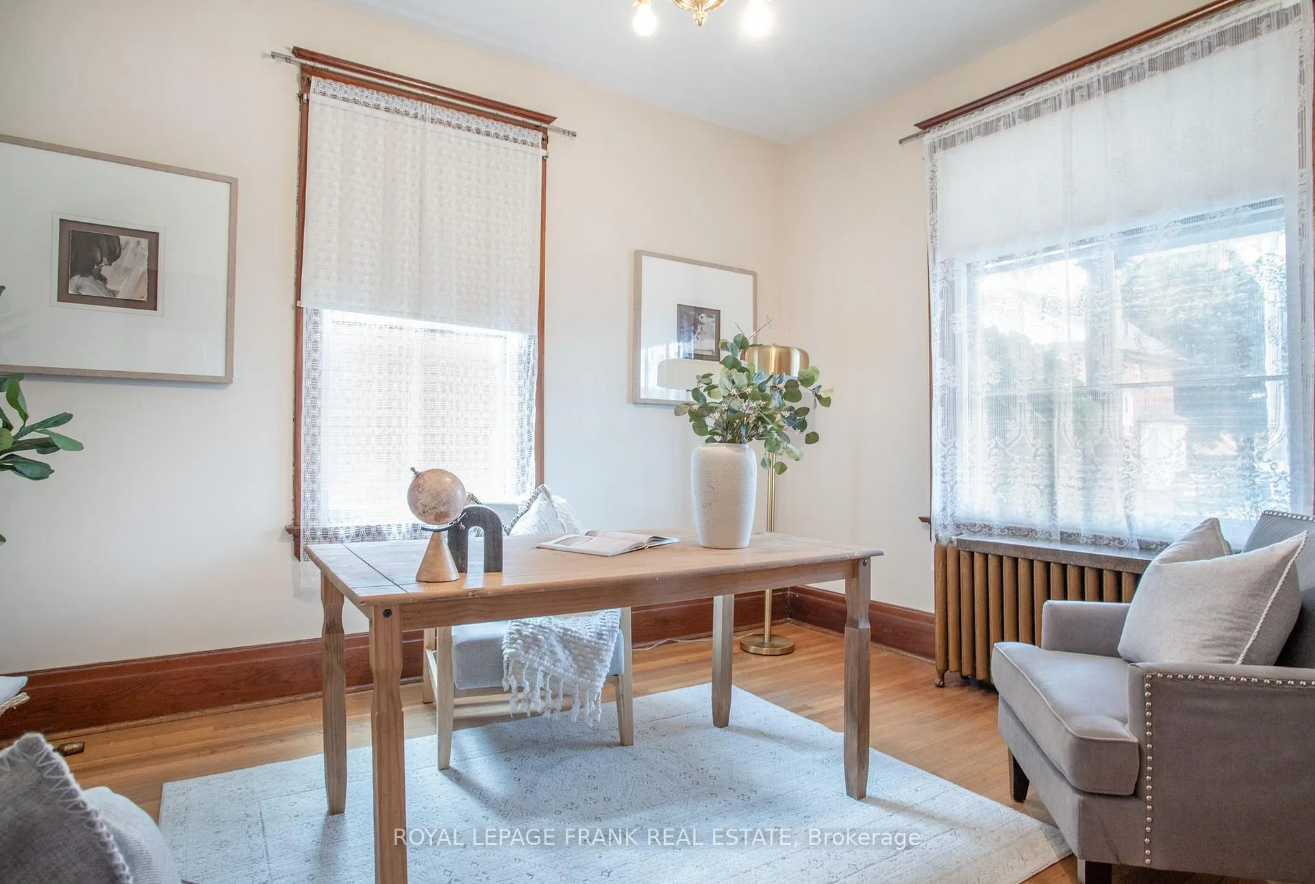 Photo 18 of 33 Fairbanks Street, Oshawa, Central — HOMEH