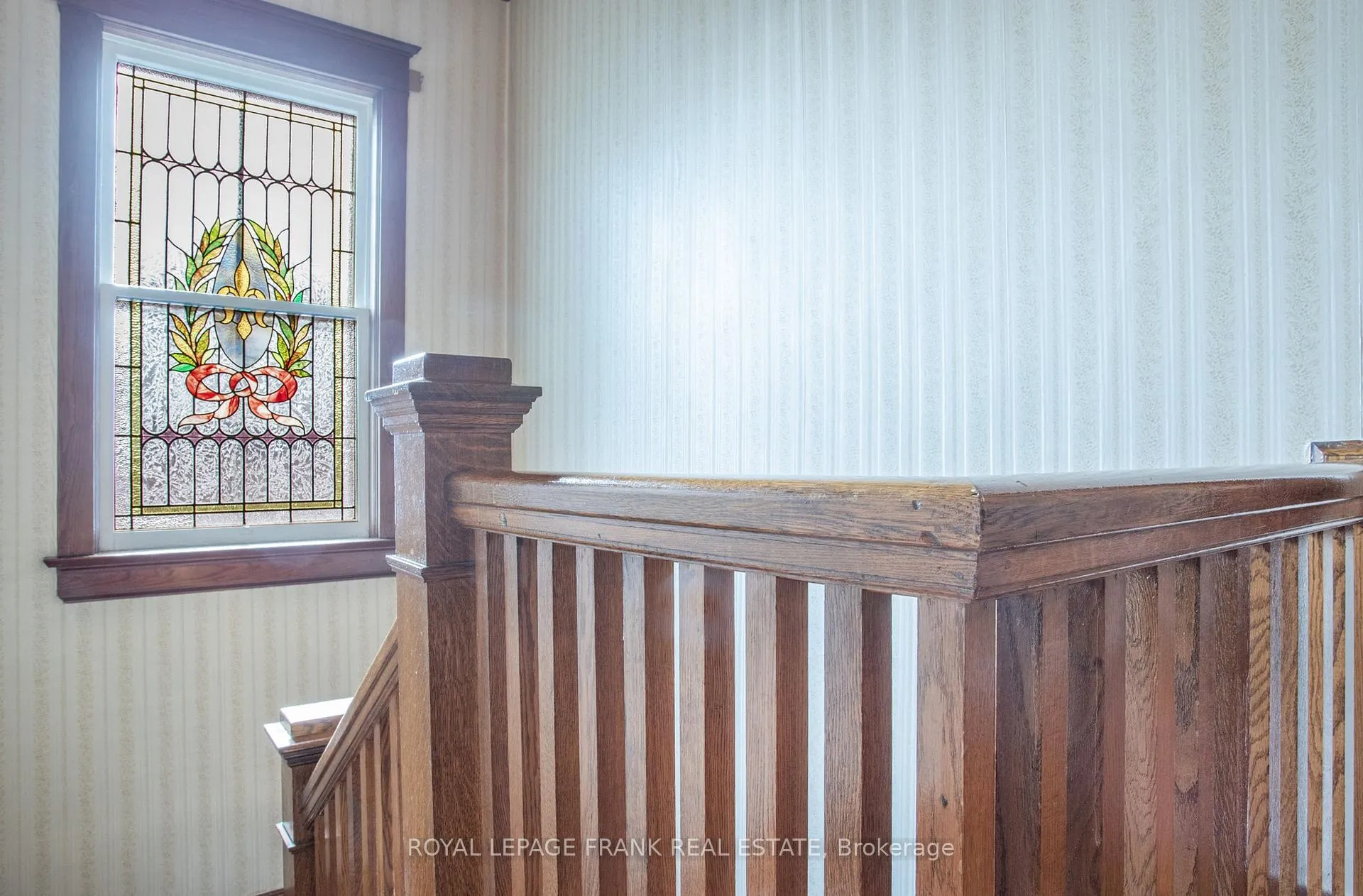 Photo 20 of 33 Fairbanks Street, Oshawa, Central — HOMEH
