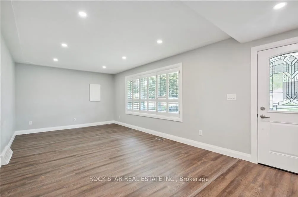 Photo 6 of Unit Upper, 23 Terrance Drive, Brantford, Fairview/Greenbrier — HOMEH
