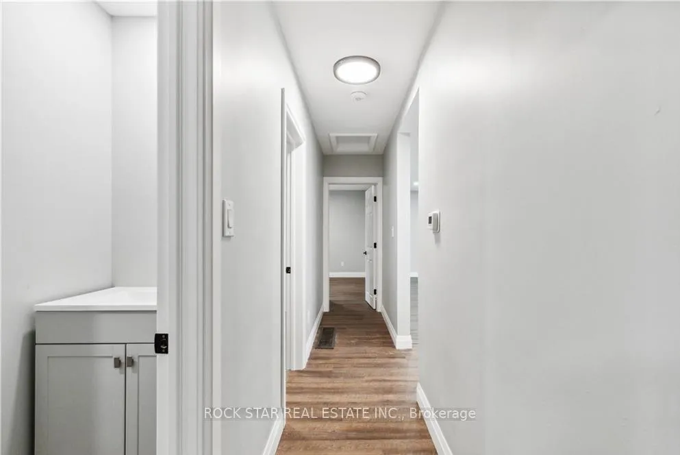 Photo 17 of Unit Upper, 23 Terrance Drive, Brantford, Fairview/Greenbrier — HOMEH