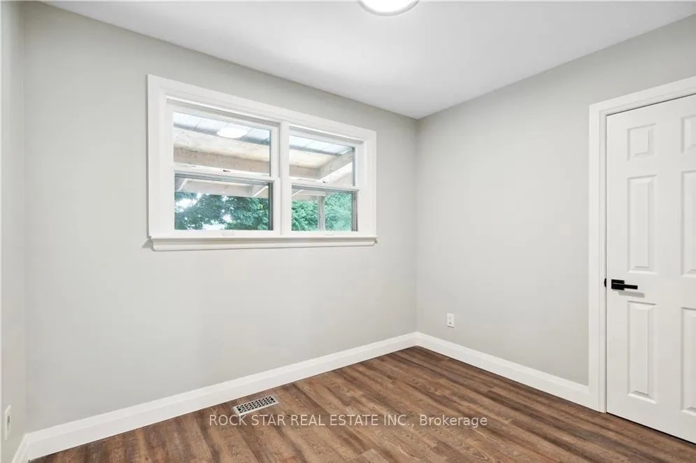 Photo 21 of Unit Upper, 23 Terrance Drive, Brantford, Fairview/Greenbrier — HOMEH