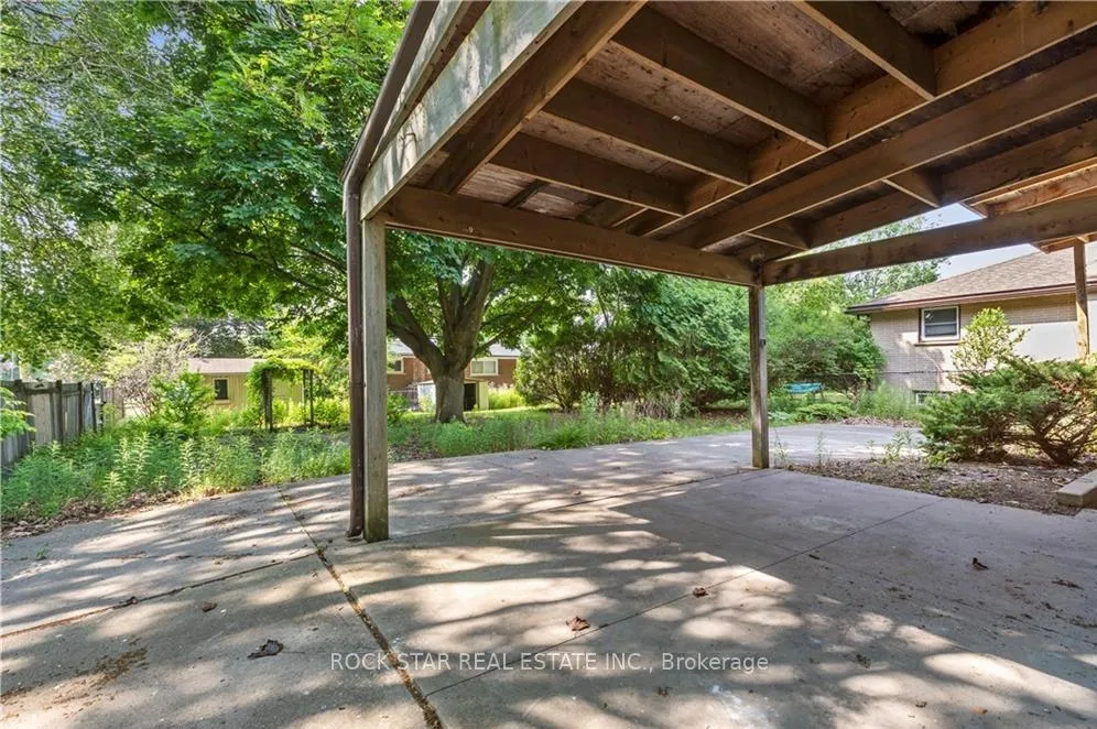 Photo 29 of Unit Upper, 23 Terrance Drive, Brantford, Fairview/Greenbrier — HOMEH