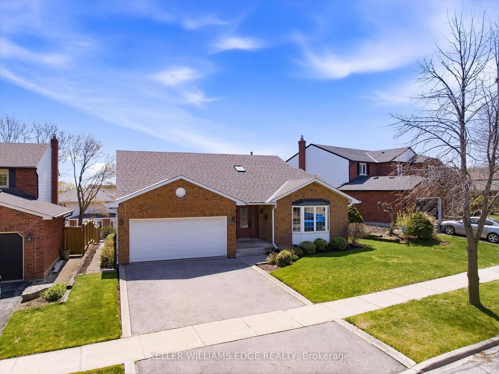 Photo 1 of 2018 Barlow Crescent, Burlington, Brant Hills — HOMEH