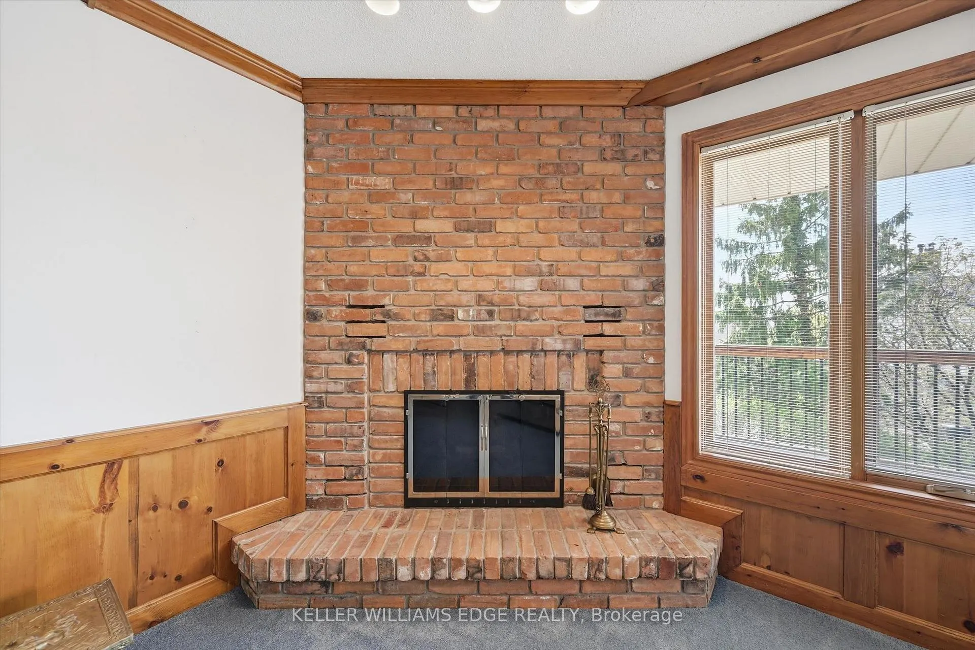 Photo 13 of 2018 Barlow Crescent, Burlington, Brant Hills — HOMEH