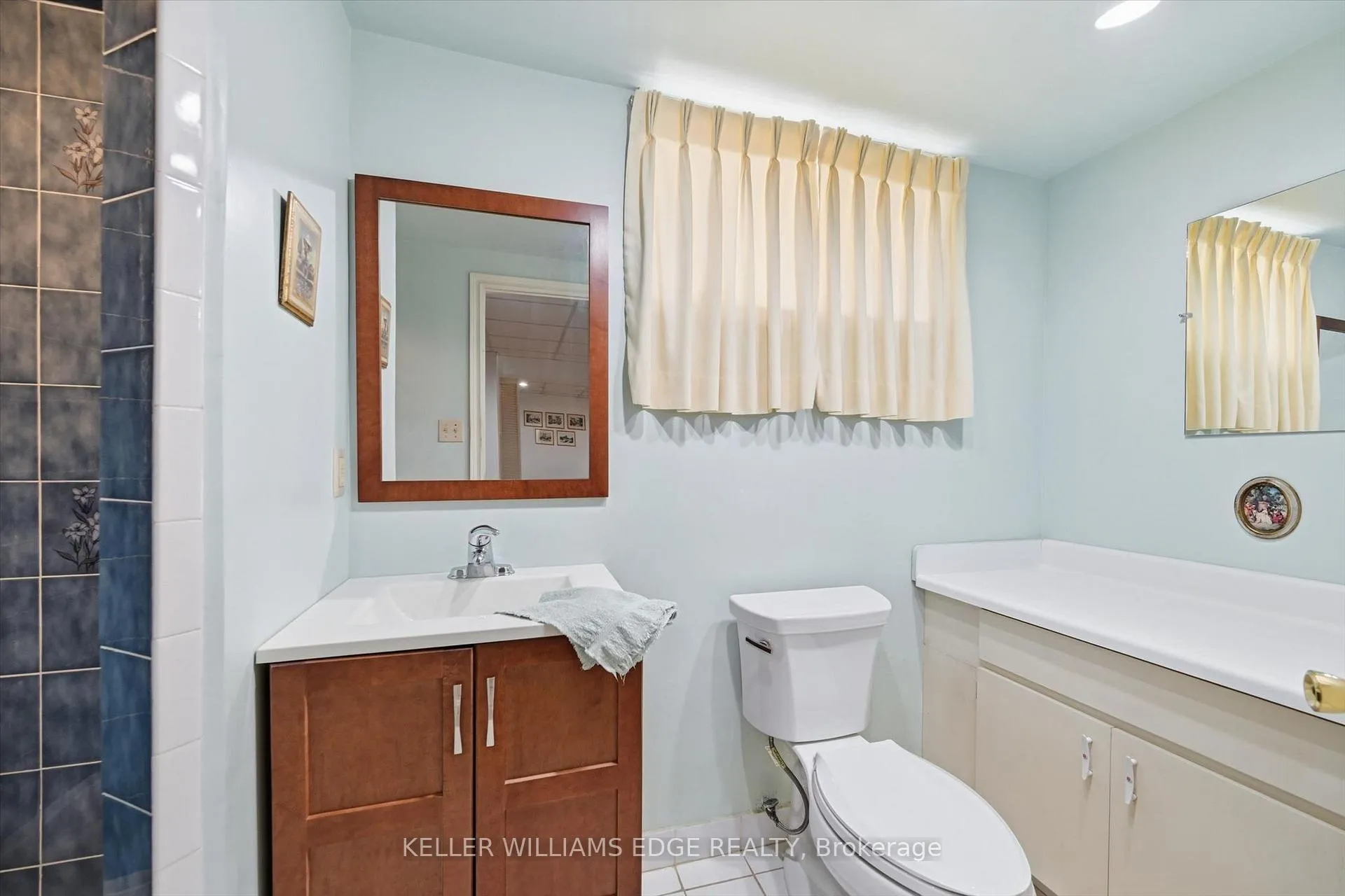Photo 38 of 2018 Barlow Crescent, Burlington, Brant Hills — HOMEH