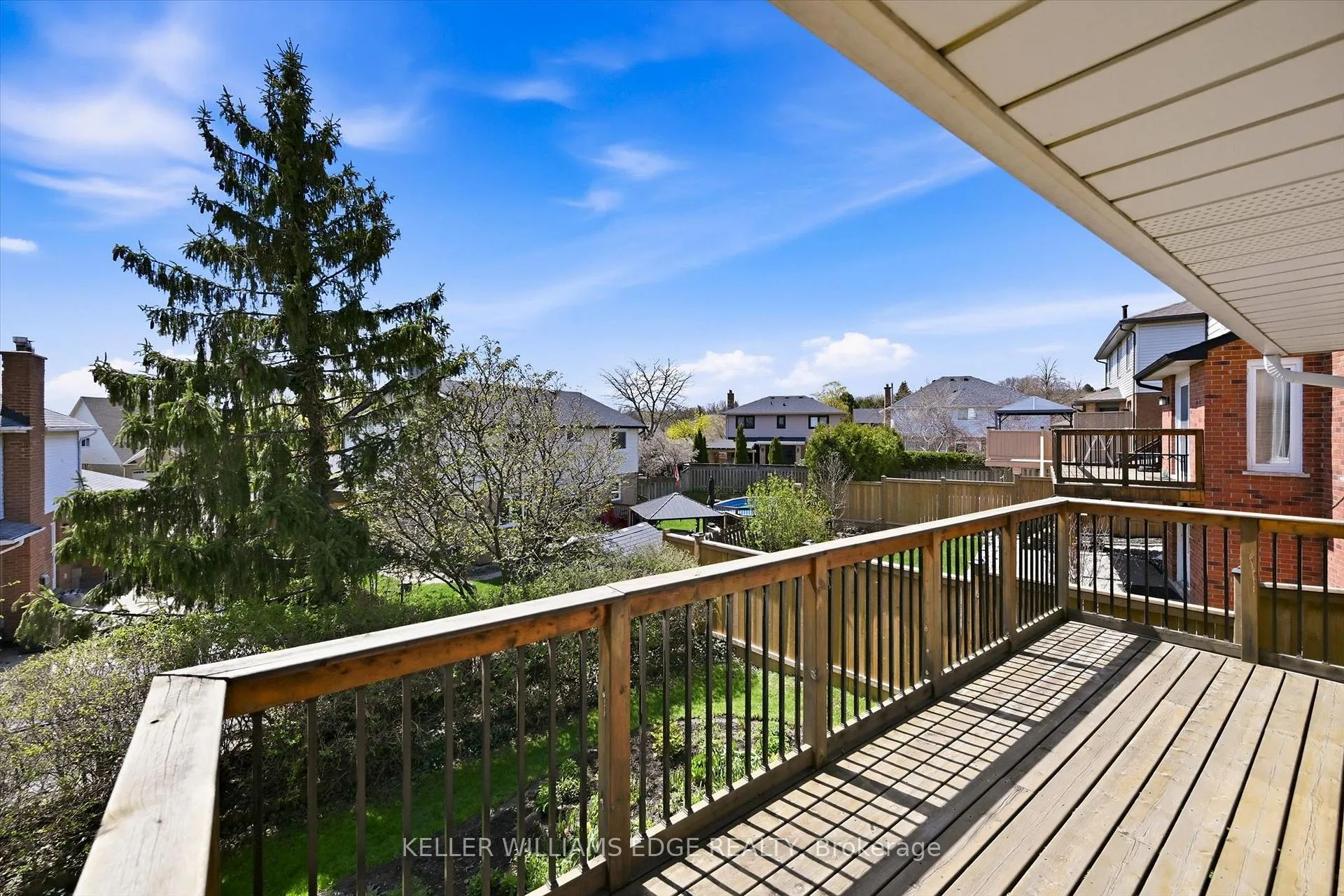 Photo 42 of 2018 Barlow Crescent, Burlington, Brant Hills — HOMEH
