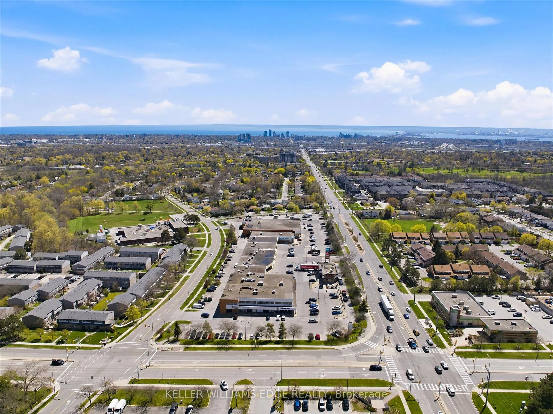 Photo 46 of 2018 Barlow Crescent, Burlington, Brant Hills — HOMEH