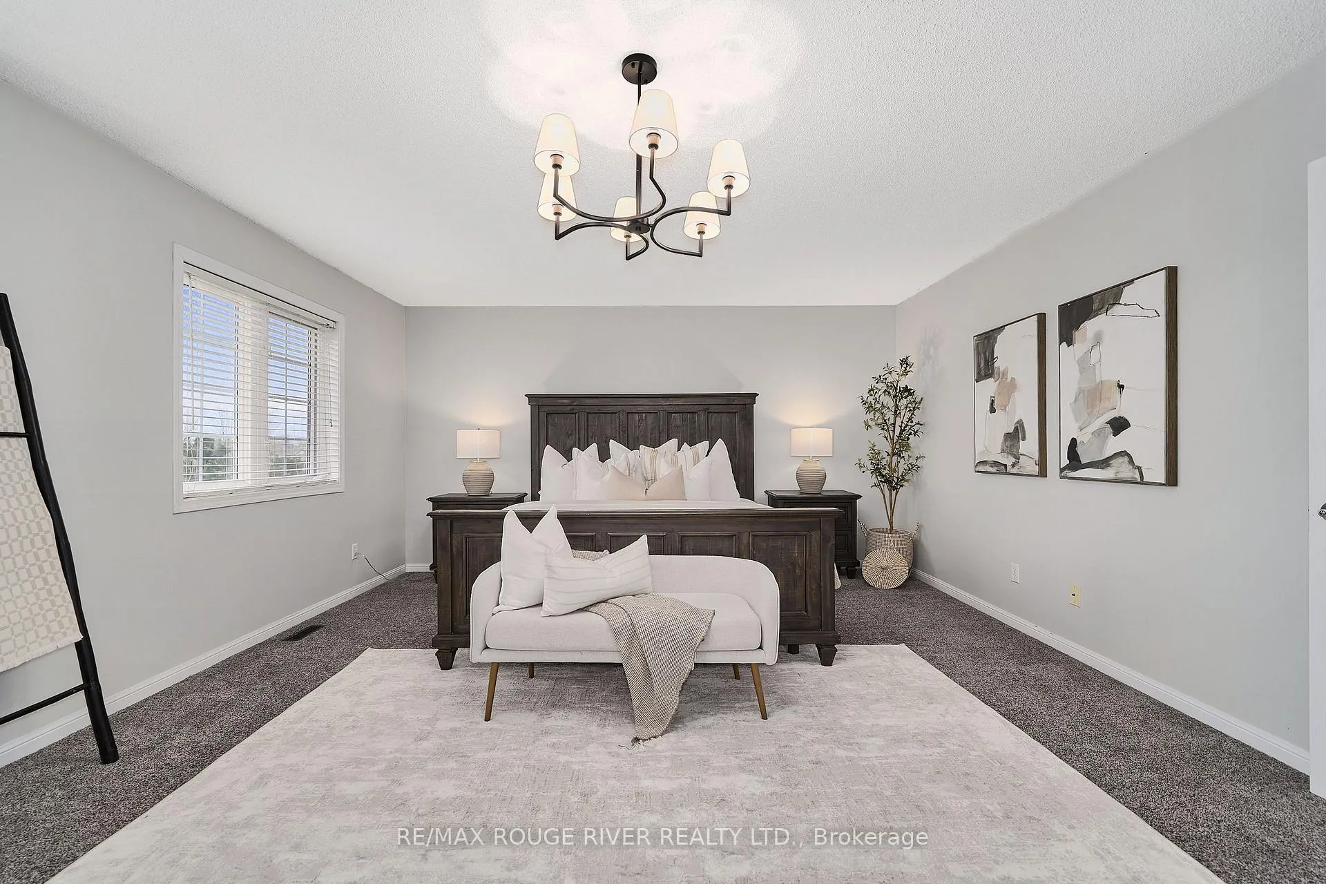 Photo 21 of 1632 Whitestone Drive, Oshawa, Samac — HOMEH