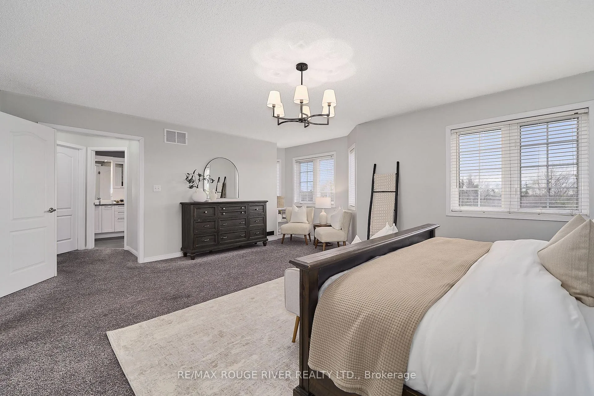 Photo 22 of 1632 Whitestone Drive, Oshawa, Samac — HOMEH