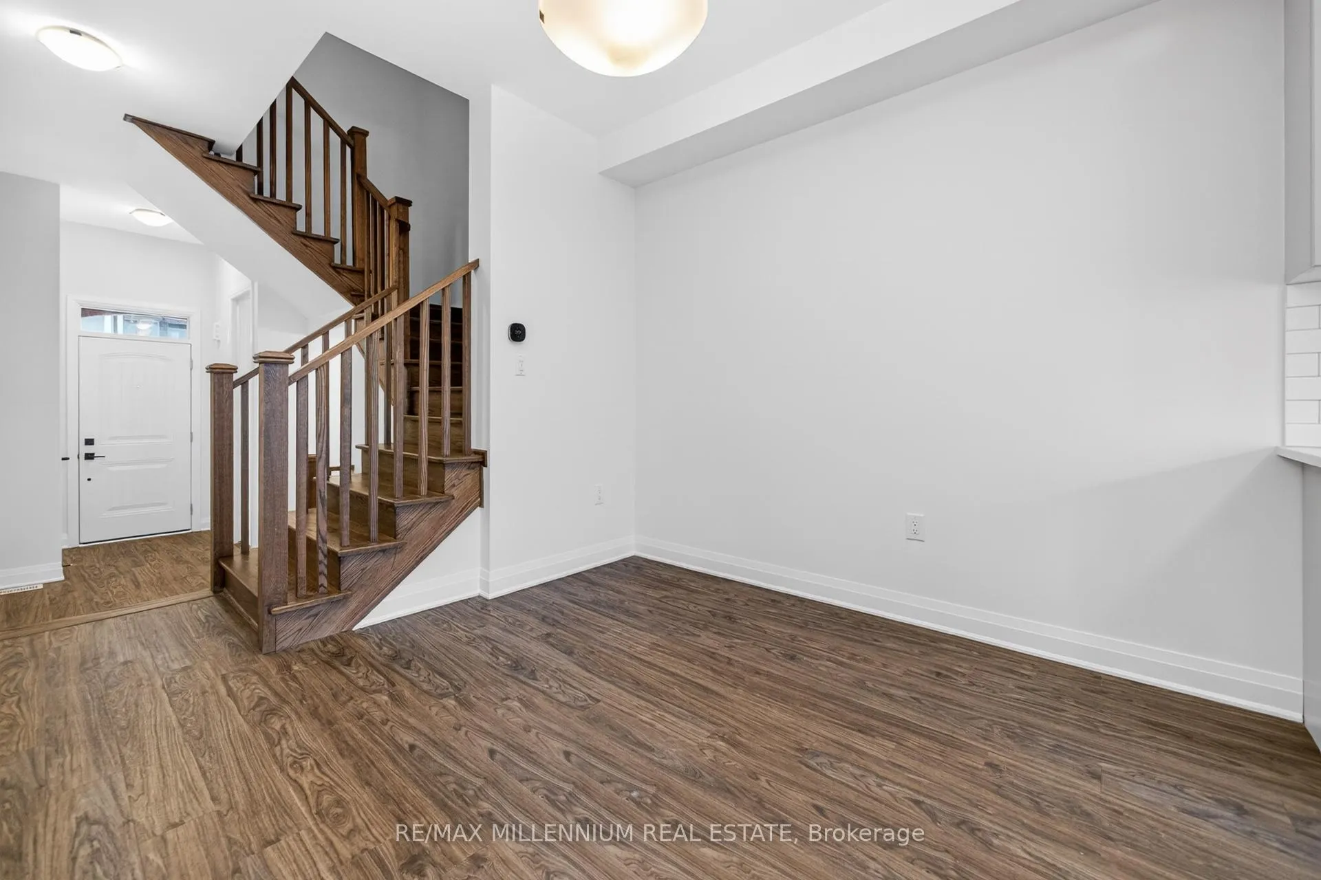 Photo 14 of 1576 Moira Crescent, Milton, Bowes — HOMEH