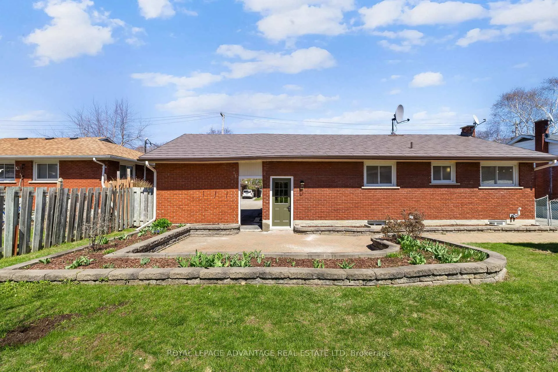 Photo 30 of 174 Carss Avenue, Smiths Falls — HOMEH