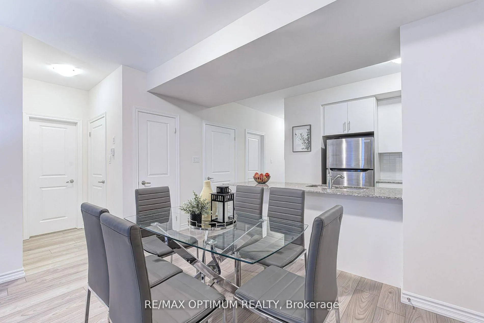 Photo 13 of Unit 46, 45 Knotsberry Circle, Brampton, Bram West — HOMEH