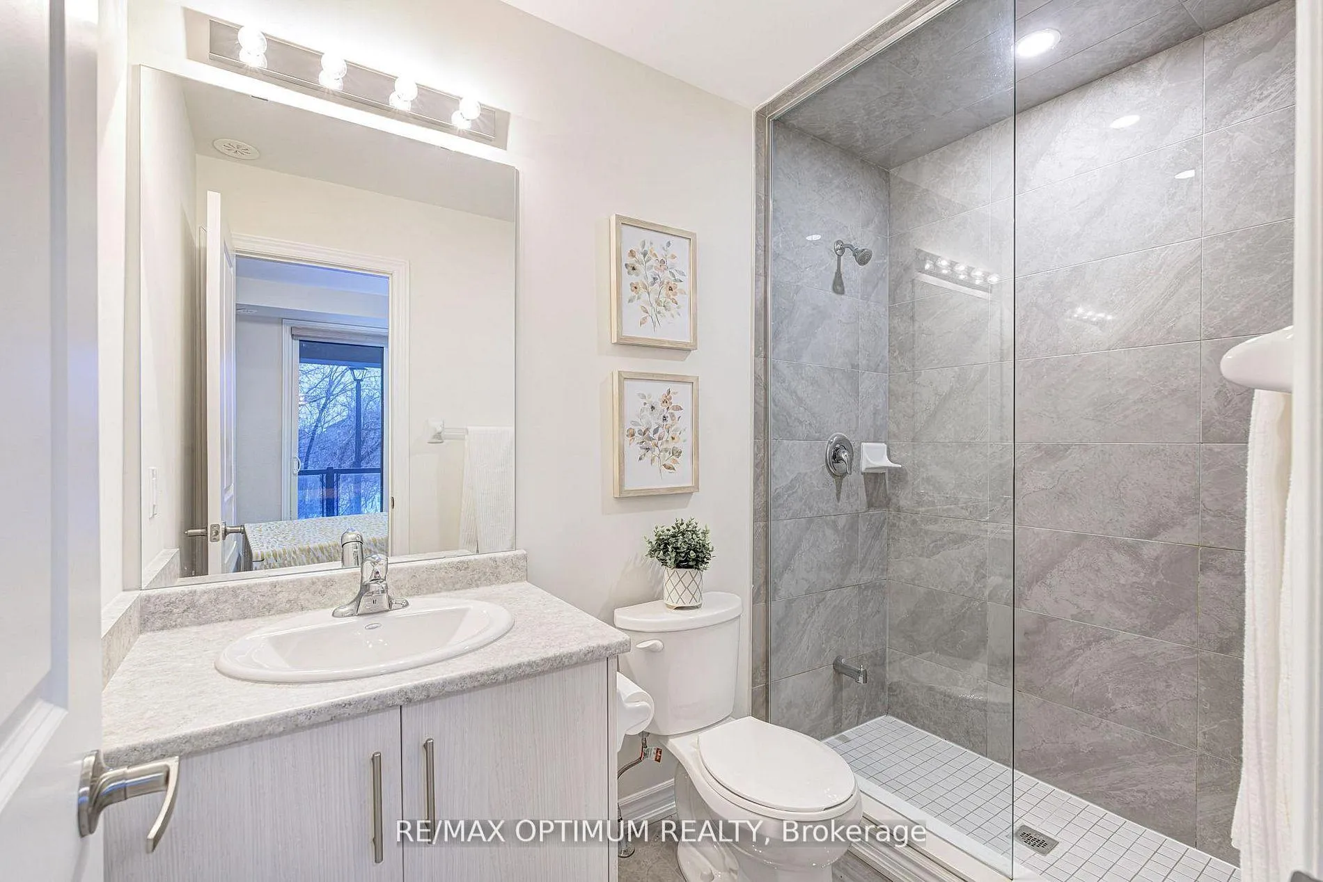 Photo 21 of Unit 46, 45 Knotsberry Circle, Brampton, Bram West — HOMEH