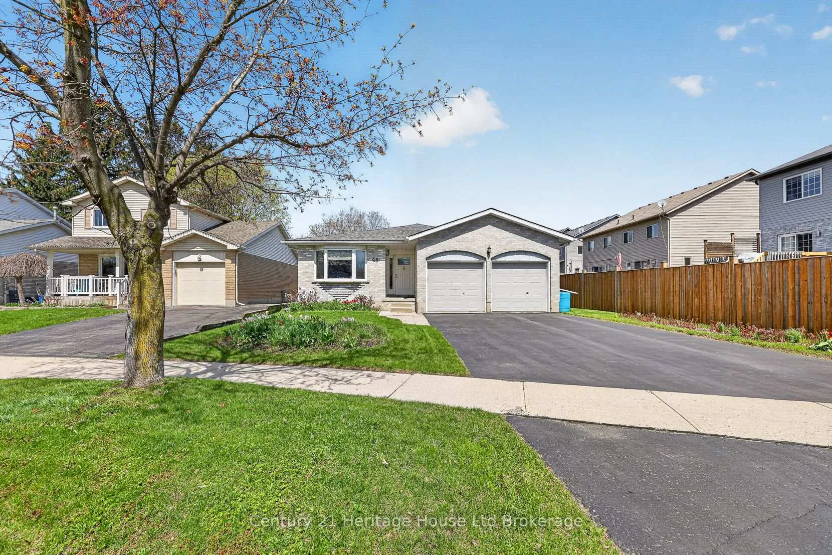 Photo 46 of 48 Tagge Street, Kitchener — HOMEH