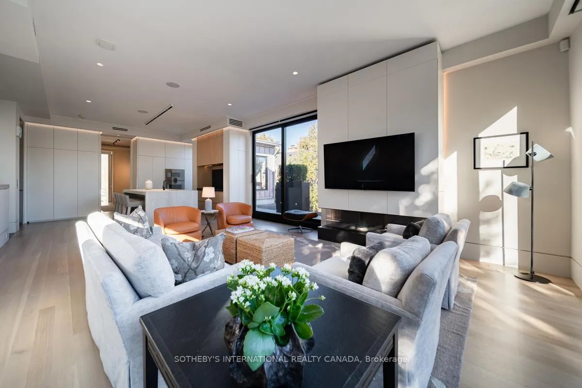 Photo 8 of Unit 3, 85 Bedford Road, Toronto, The Annex — HOMEH